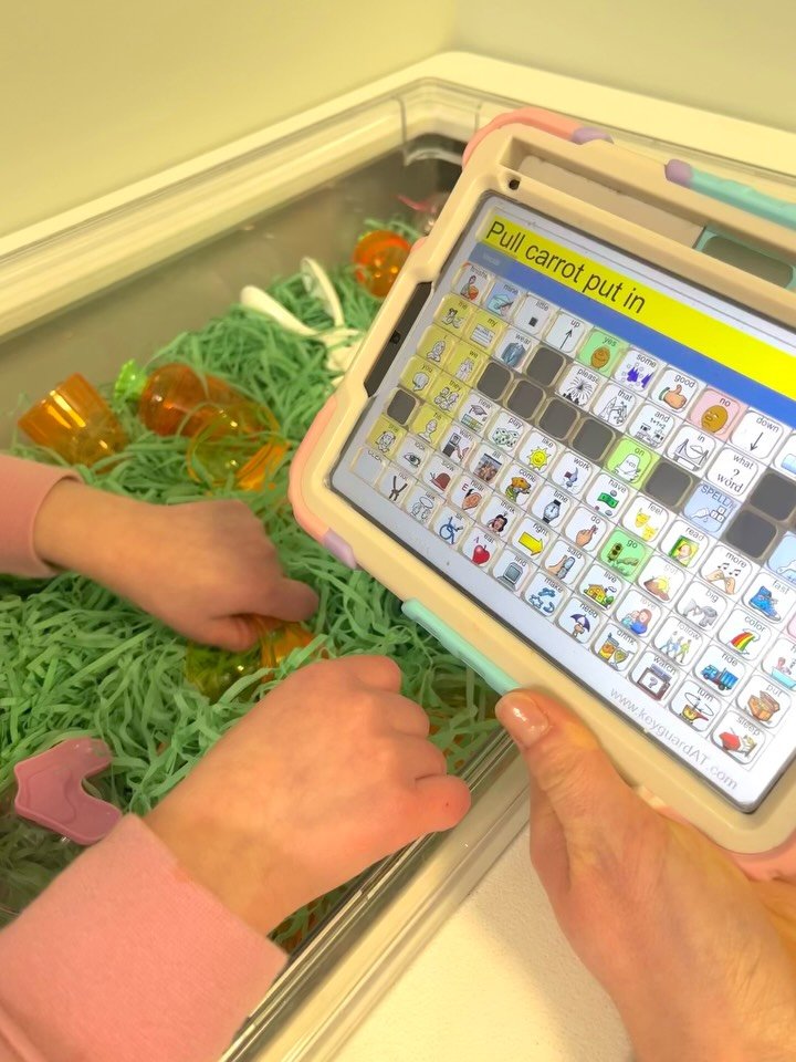 IT&rsquo;S FINALLY SPRING! 

Springtime fun meets skill-building 🌸🌱
 Take a sneak peek at our spring sensory bin! Sensory bin play supports fine motor skills, language development, and imaginative exploration! 🗺️

#PediatricOT #pediatrictherapy #m