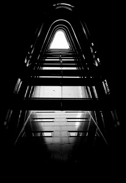 Structure