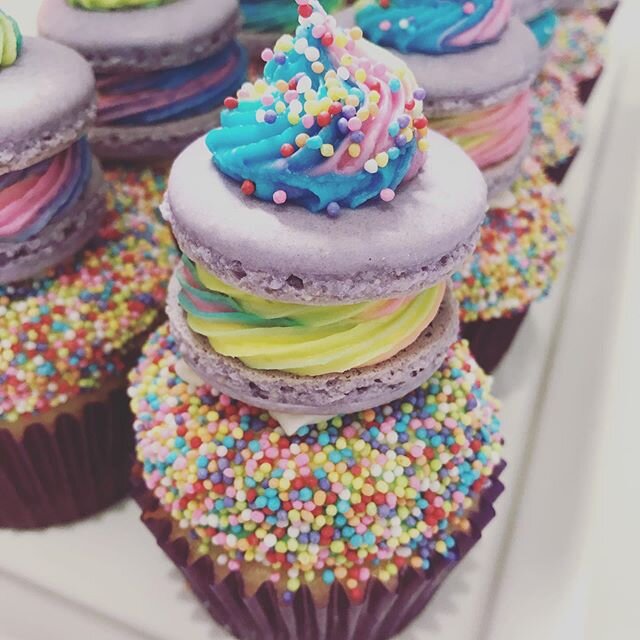Cupcake Meets Macaron 🧁💜😍 ￼Available tomorrow, ￼while supplies last! #cupcakemeetsmacaron #macaronlovers #macaronparty #partywithus #justdelicious