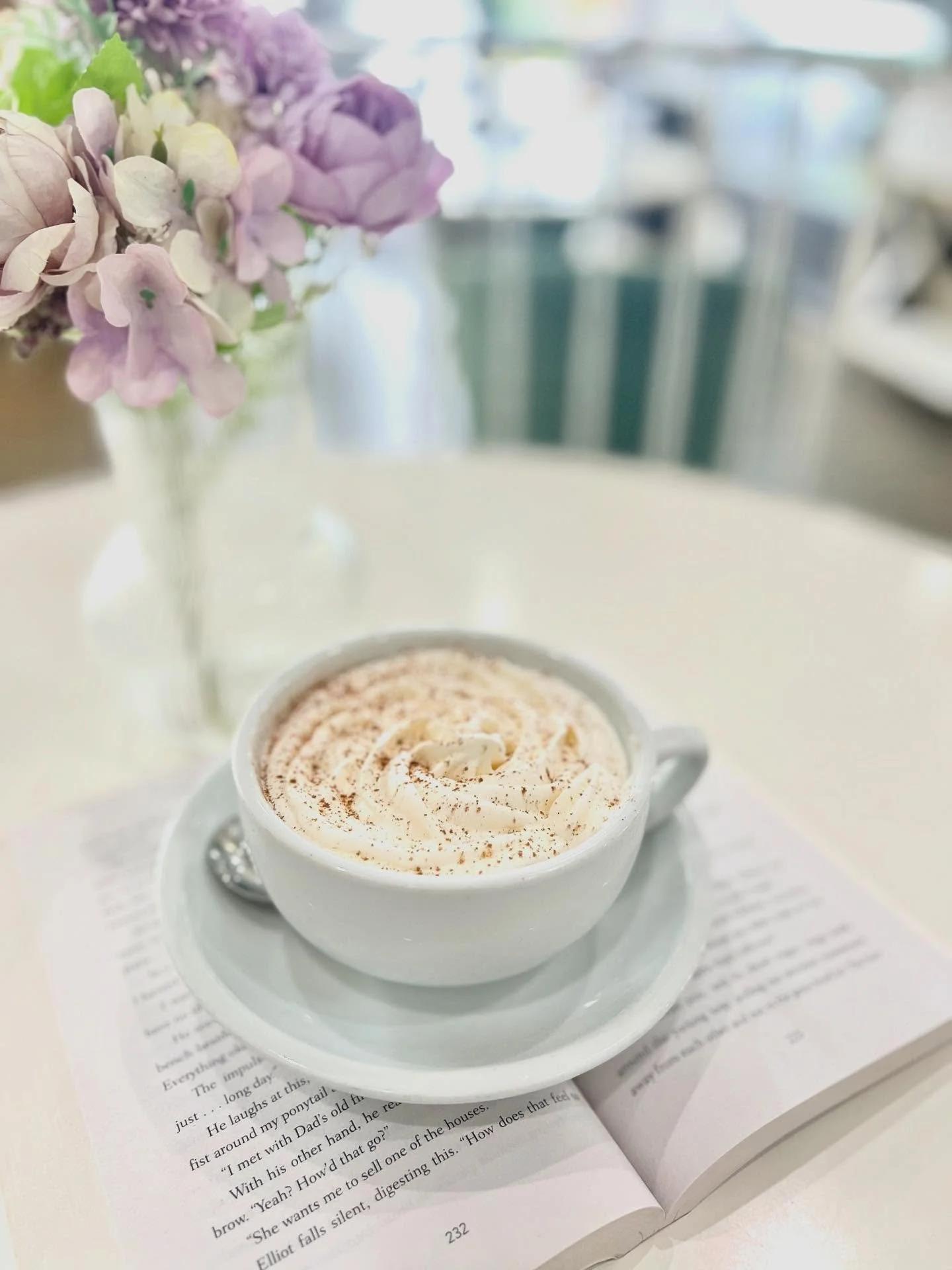 ☕✨ Your daily dose of cozy, in a cup.
From the first sip to the last, coffee makes everything better. Come grab your favorite brew and treat yourself today! #CoffeeLovers #DailyBrew #ButFirstCoffee #CaffeineFix #CoffeeTime #MorningCup #CoffeeObsessed