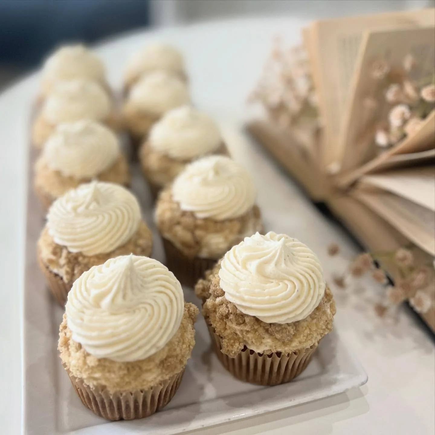 Brown butter pumpkin cupcakes topped with cinnamon cream cheese icing and a buttery streusel crumble — all the flavors of fall in one bite. β¨π§
#JustDelicious #PumpkinSeason #FallTreats #CupcakeLove #BakingJoy