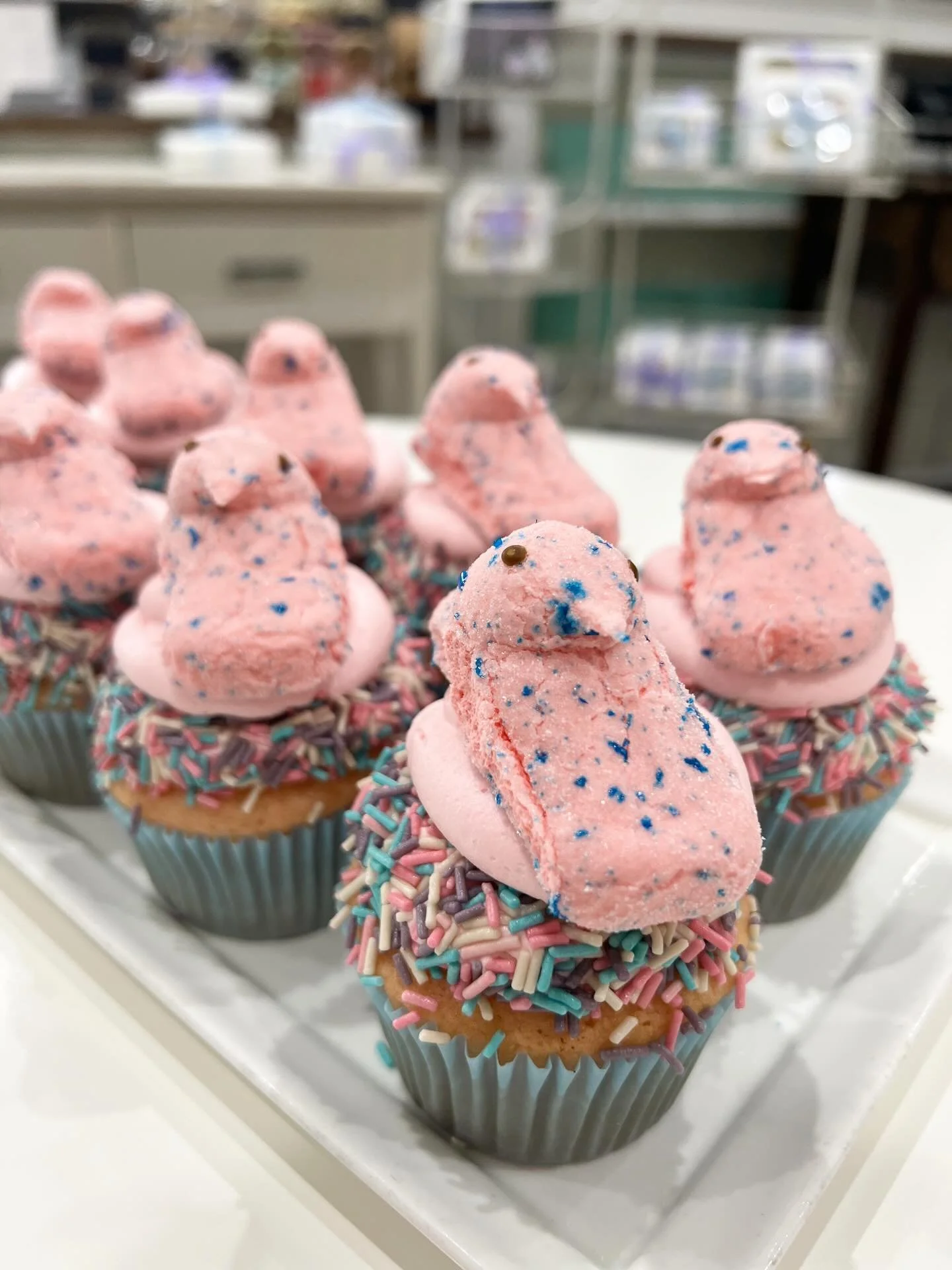 Easter treats are here! 🐣💕
Cotton candy cupcakes topped with peeps + sprinkles! #JustDelicious #EasterTreats #Peeps #CottonCandyDessert #CupcakeLove