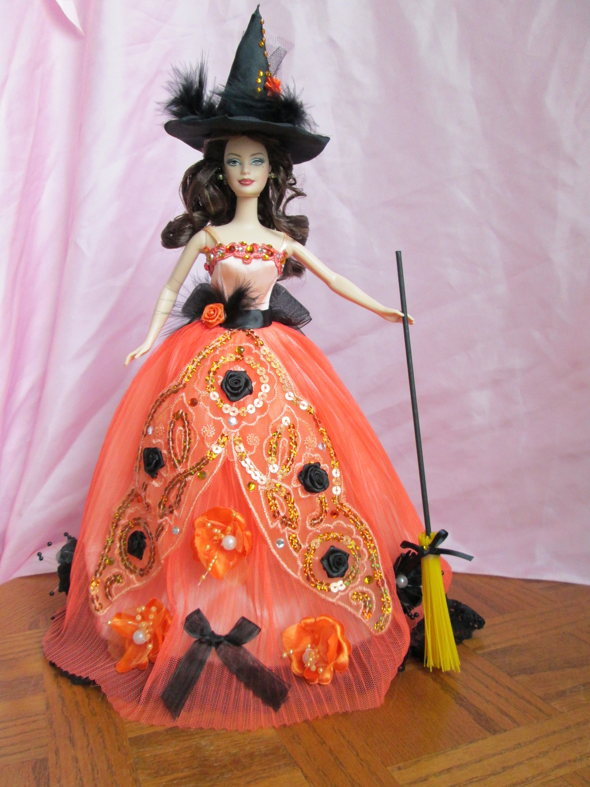 hand-made-barbie-dresses-ooak-barbie-gowns-jmb-designs-1.JPG