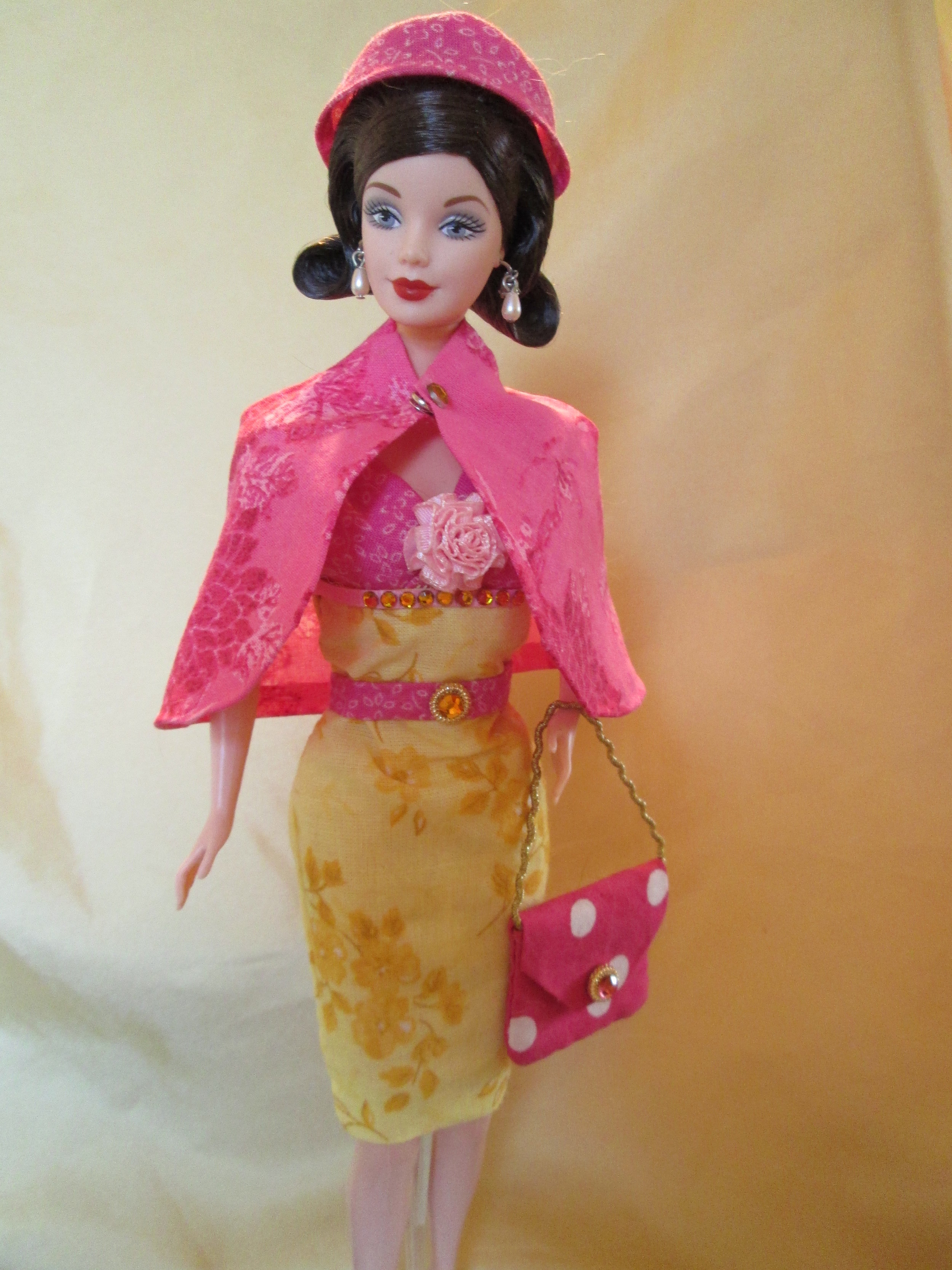 hand-made-barbie-dresses-ooak-barbie-gowns-jmb-designs-6.JPG