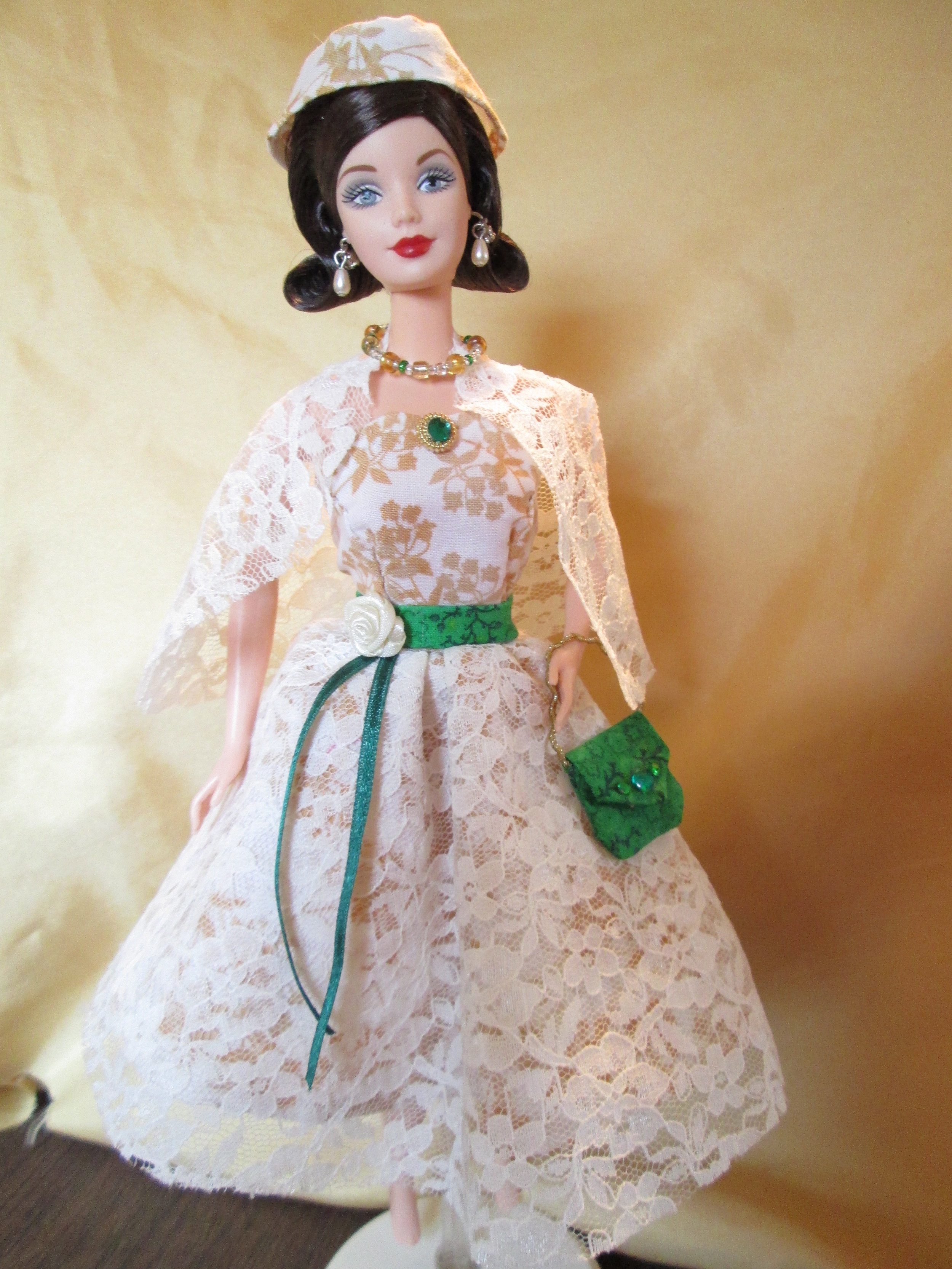 hand-made-barbie-dresses-ooak-barbie-gowns-jmb-designs-7.JPG