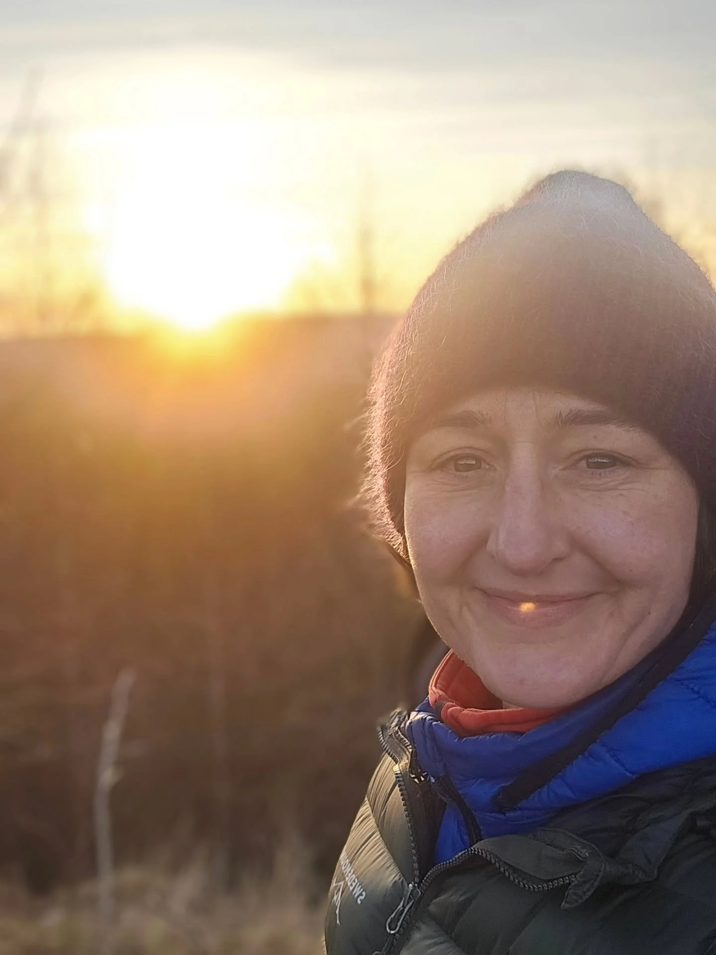 Seg dag.
Avrundar dagen med att l&aring;ta hunden rasta mig till solnedg&aring;ngen. 

#fysiskaktivitetf&ouml;rpsykisktv&auml;lbefinnande #motivationtillmotion #coachtholin #motionsr&aring;dgivning