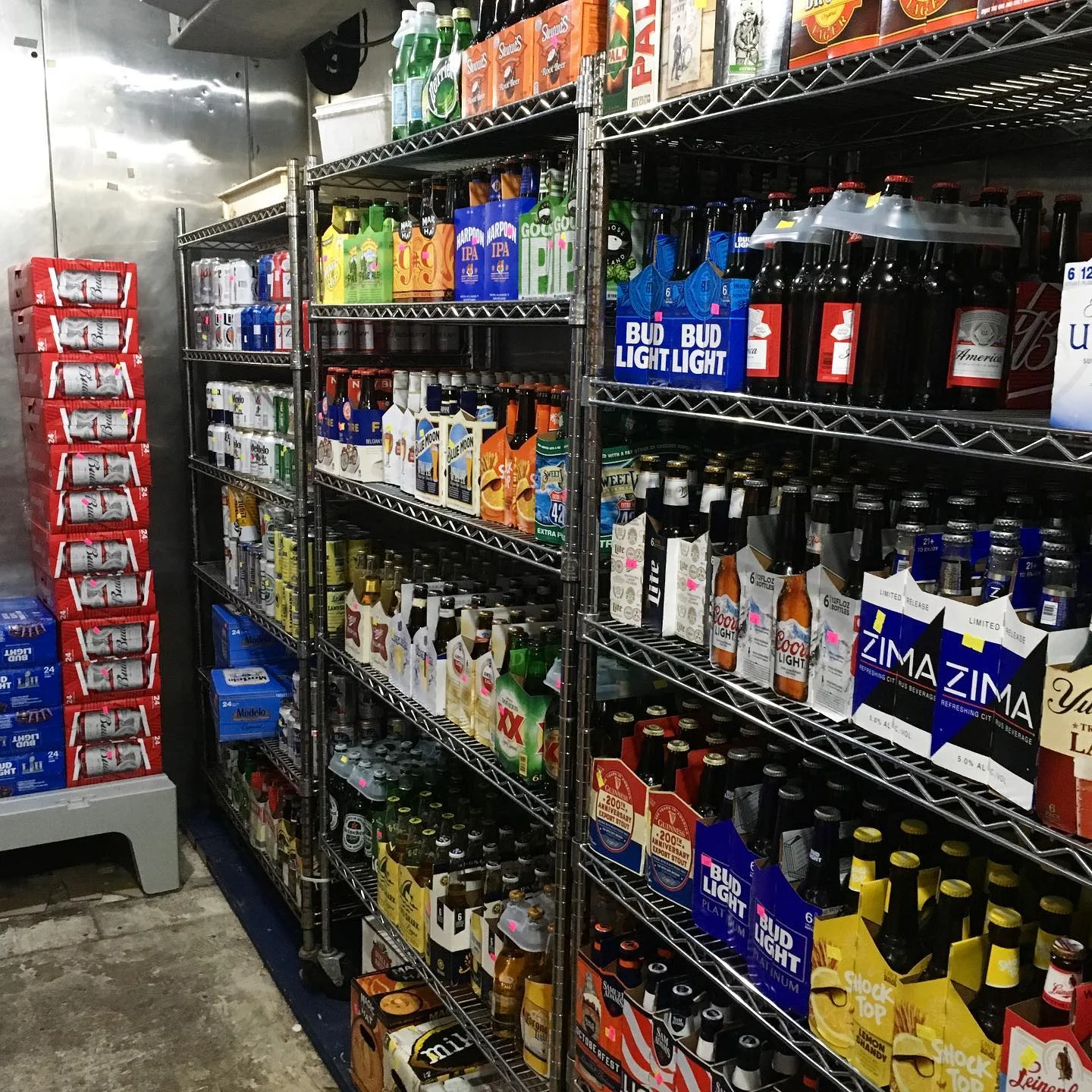 liquor store 1 .jpg