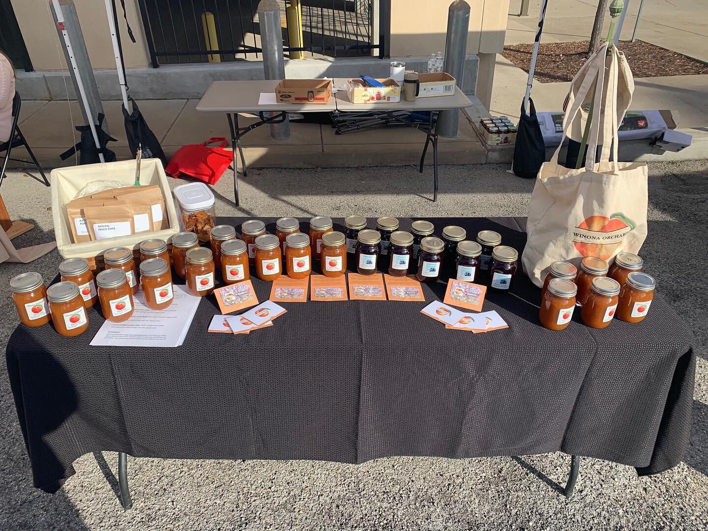 Come out to the Rose City Farmers Market! We&rsquo;ve got peach and blueberry jam and our famous peach chips!! Also come get your punch cards for the season while the 20% discount is still available! (10 for the price of  8)🍑