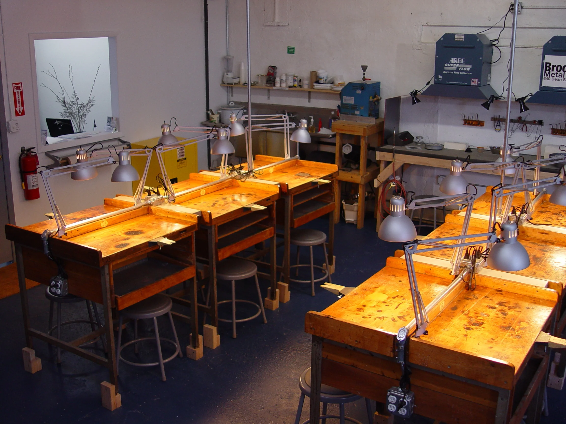 The Jewelers Studio Lena 42655 Engraver's Jewelry Studio