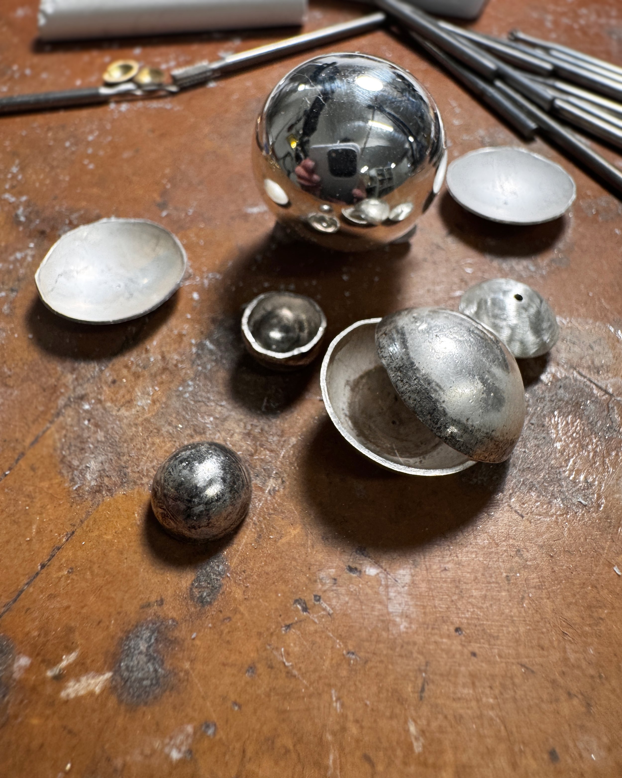HollowBead1.jpg