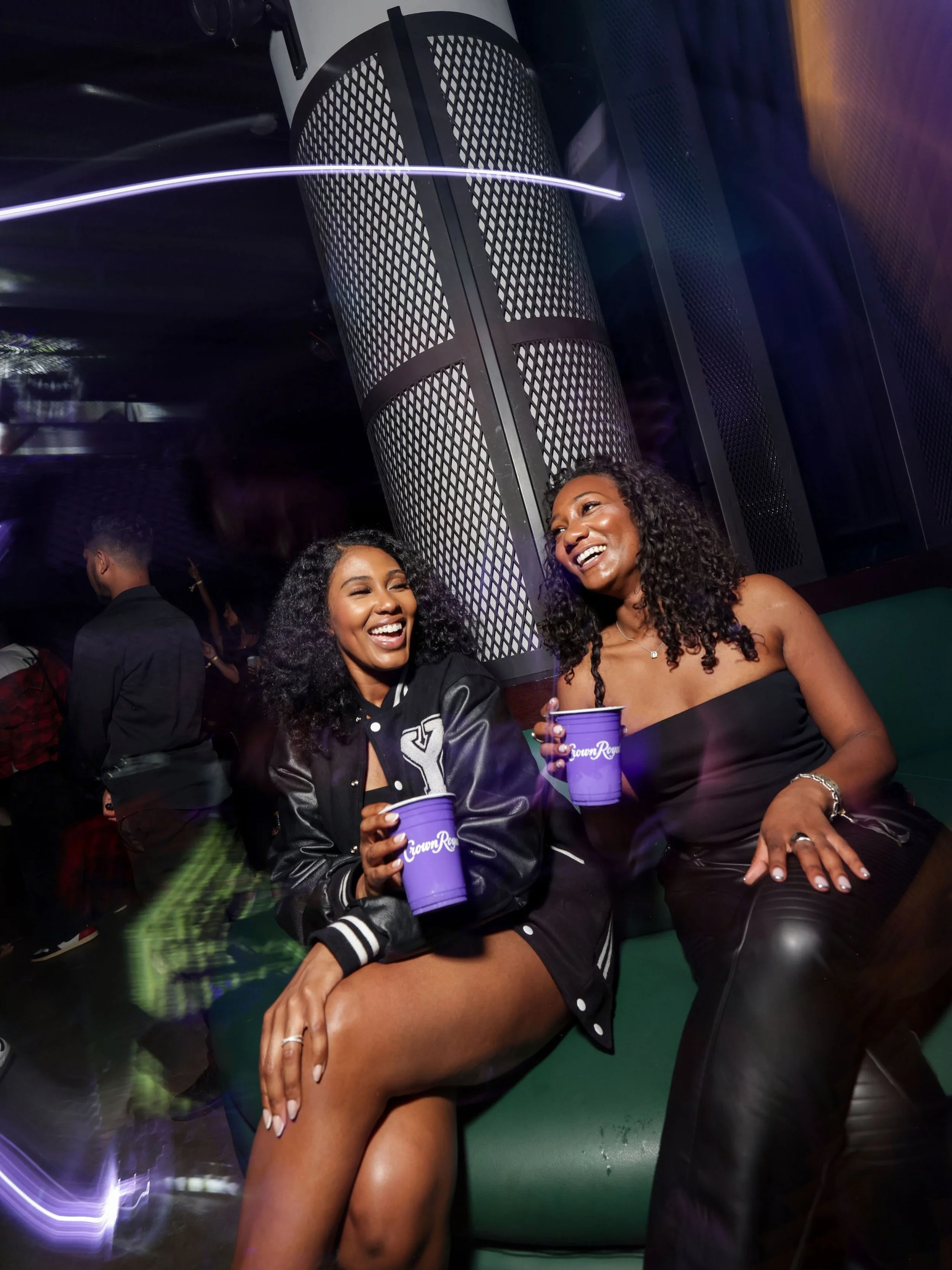 Work for @crownroyal X @ogchaseb || (3/3) 🥃💜

Agency: @starpower 

#kaitsehay #CrownRoyal