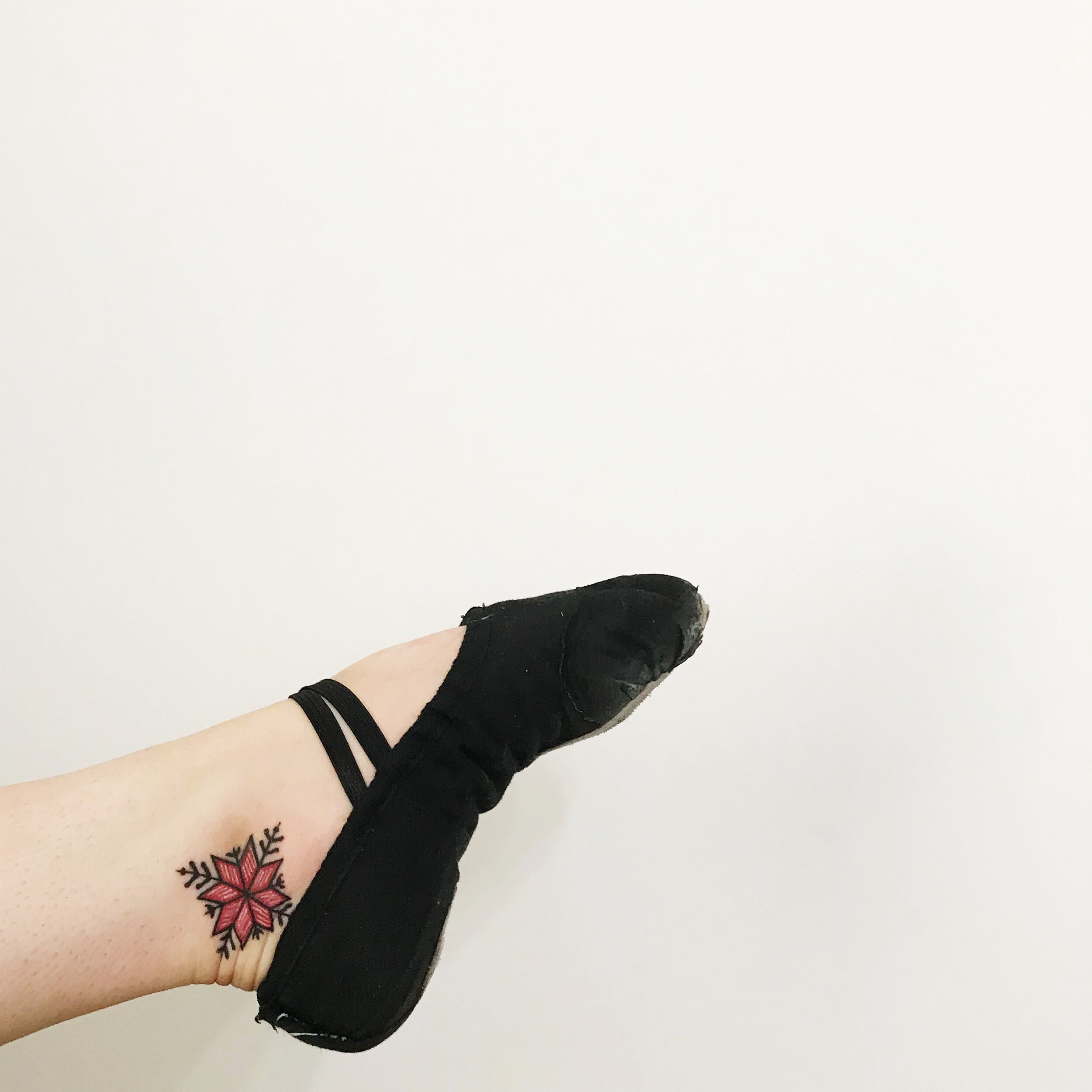 Symbolism in Ukrainian Culture + On Our Ankles — Vsi