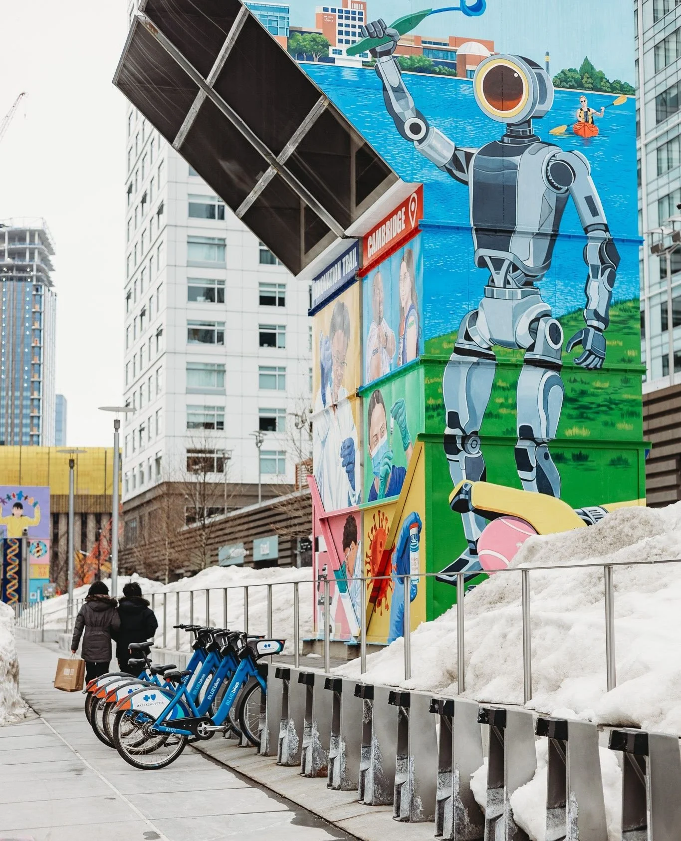 Some call it &ldquo;too much snow.&rdquo; Others call it &ldquo;character building.&rdquo;⁠
The Blue Bikes stations around CDK said: the ride goes on. 🚲💨