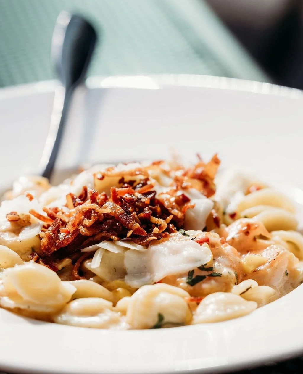 Friday night pasta at @glasshousekendall. No further justification needed.⁠
⁠
Seriously though, if you haven't tried their pasta yet, fix that this week. We'll see you there. 🍝⁠
⁠
#canaldistrictkendall #pastalovers #kendallsquareeats