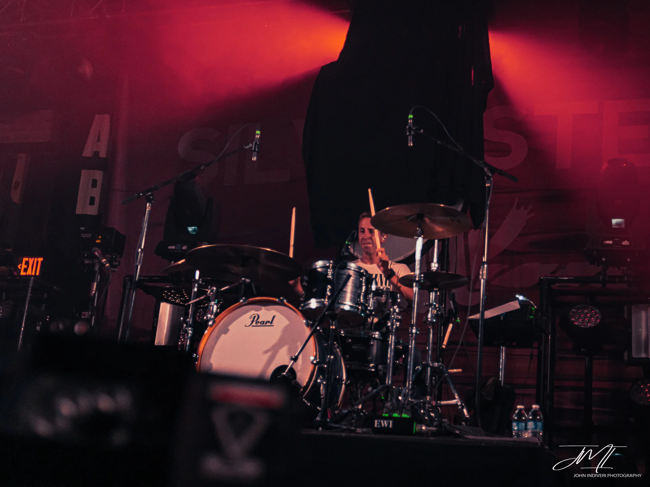 drummer2.jpg