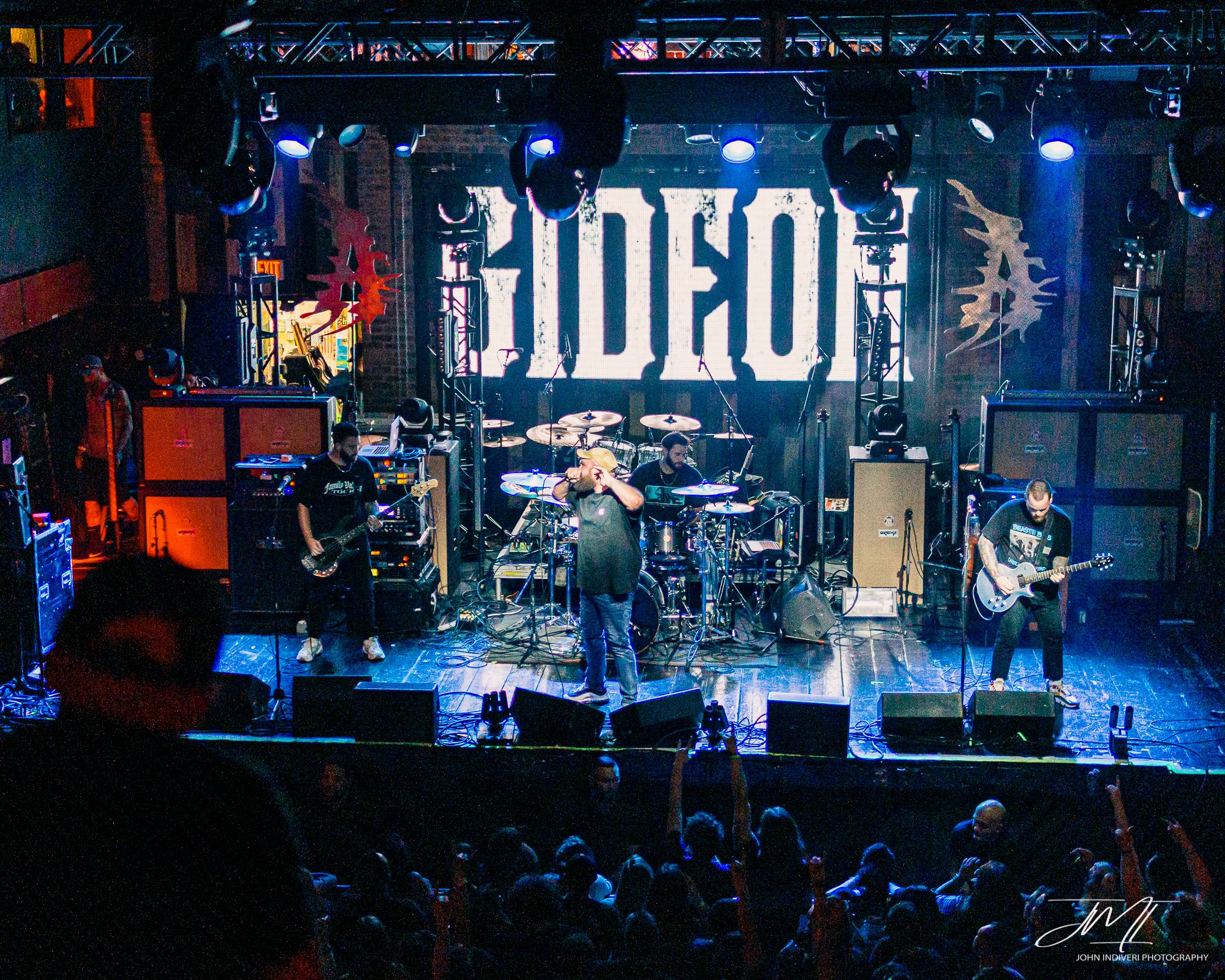 fullband.jpg