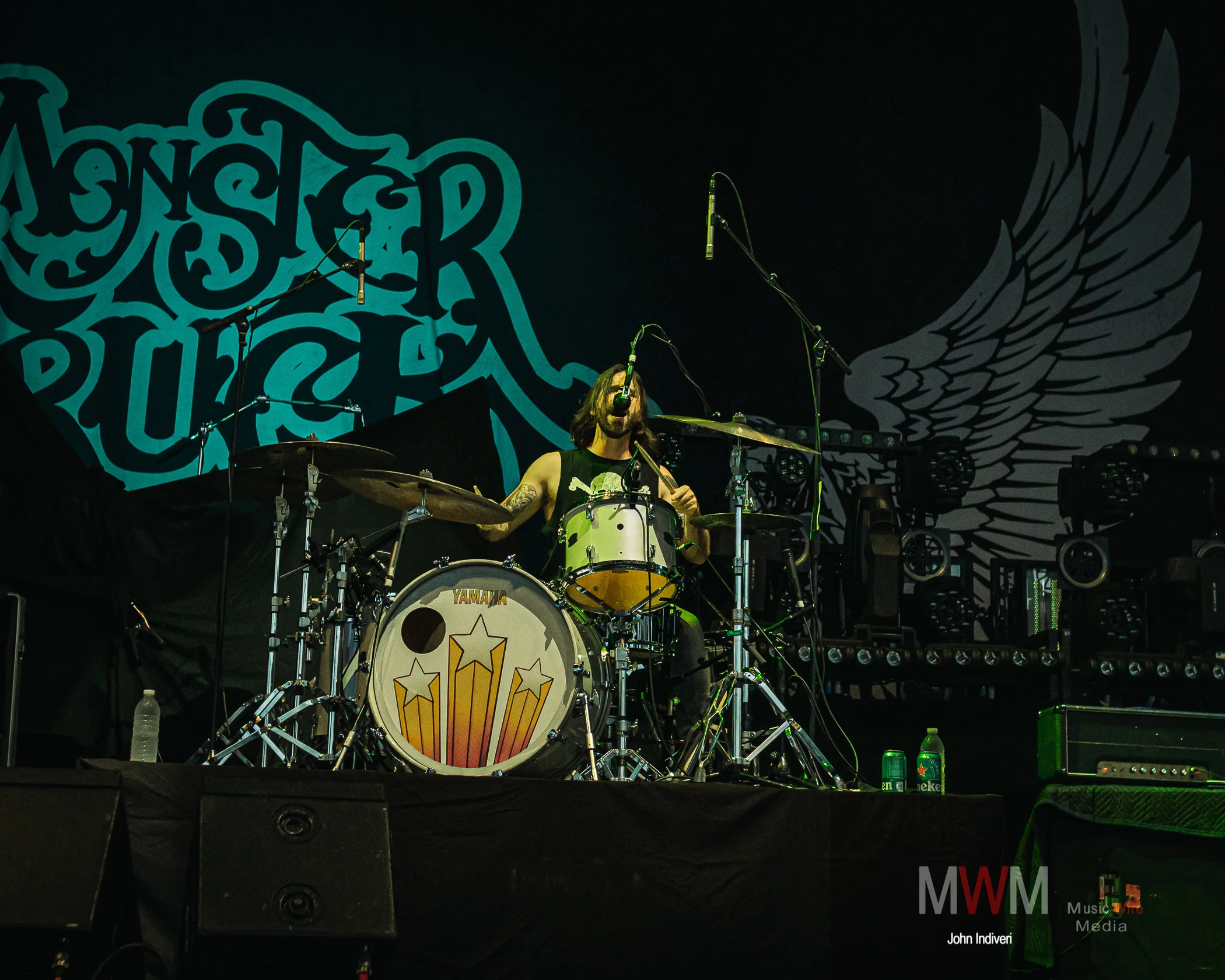 DrummerClear.jpg
