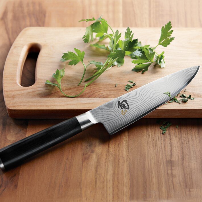 shun-classic-chefs-knives-1-o.jpg