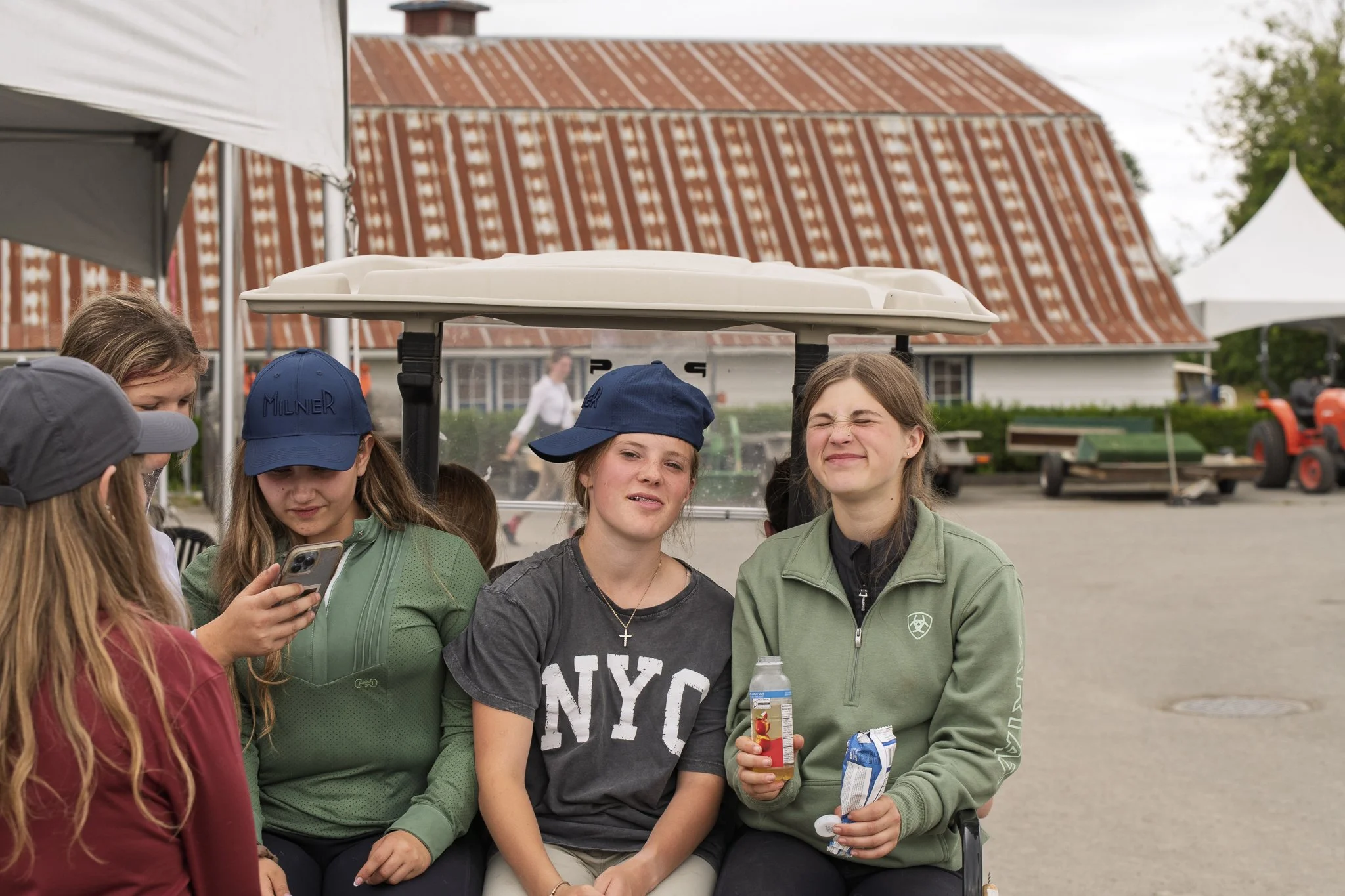 230