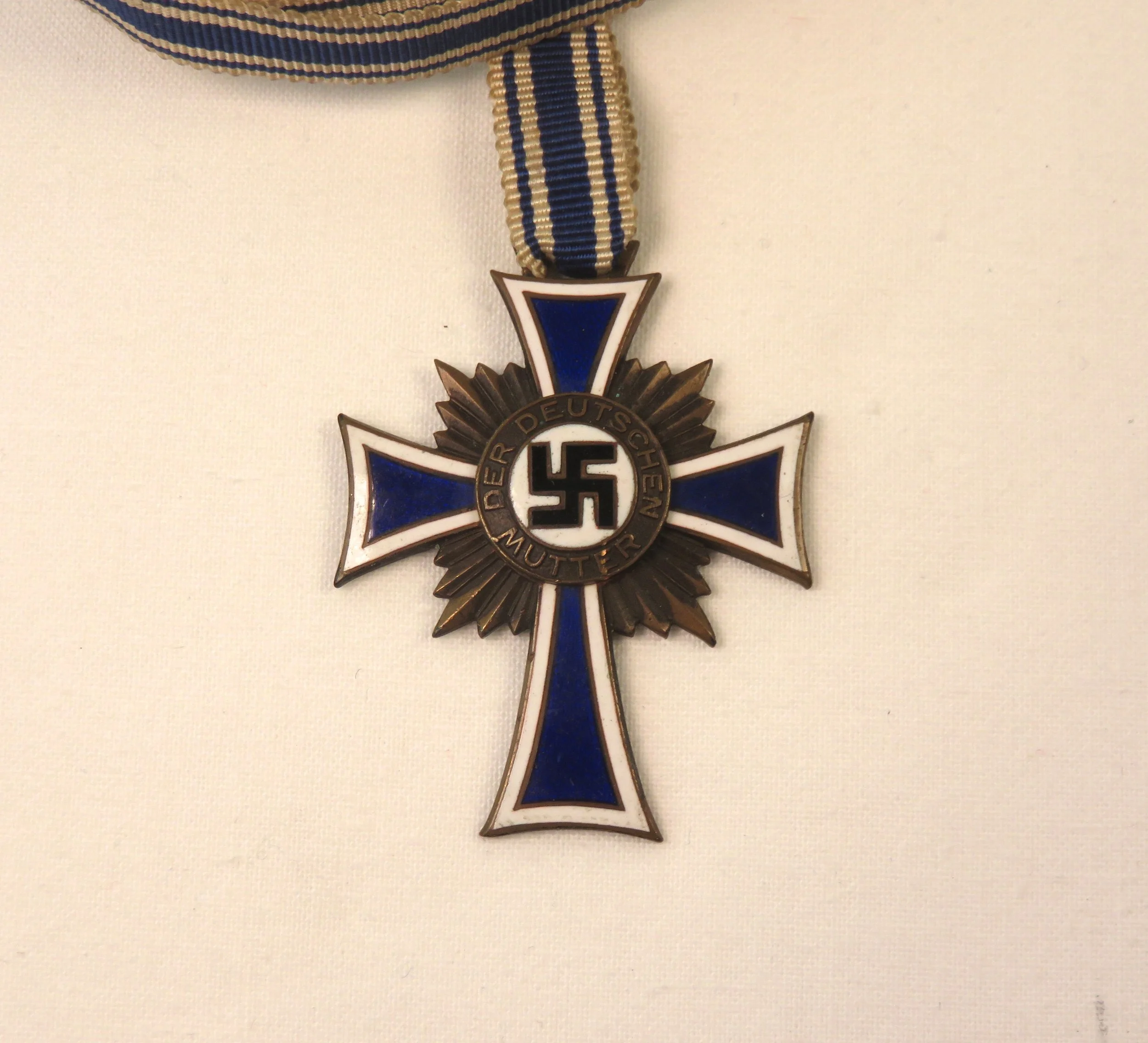 Germany.  Mother's Cross (Bronze)