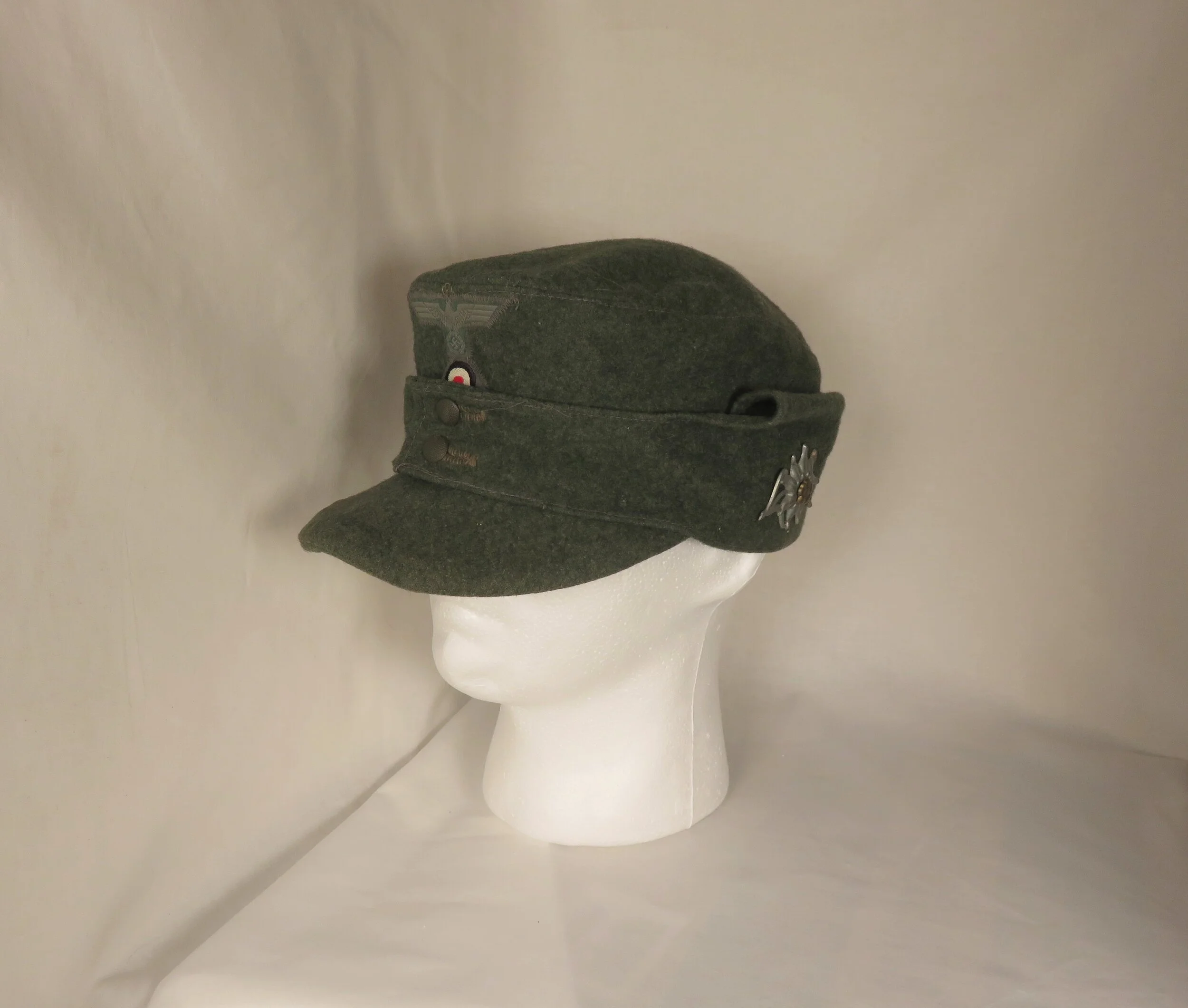 Germany.  Heer Gebirgsjäger (Mountain Troop) EM/NCOM-43 Field Cap