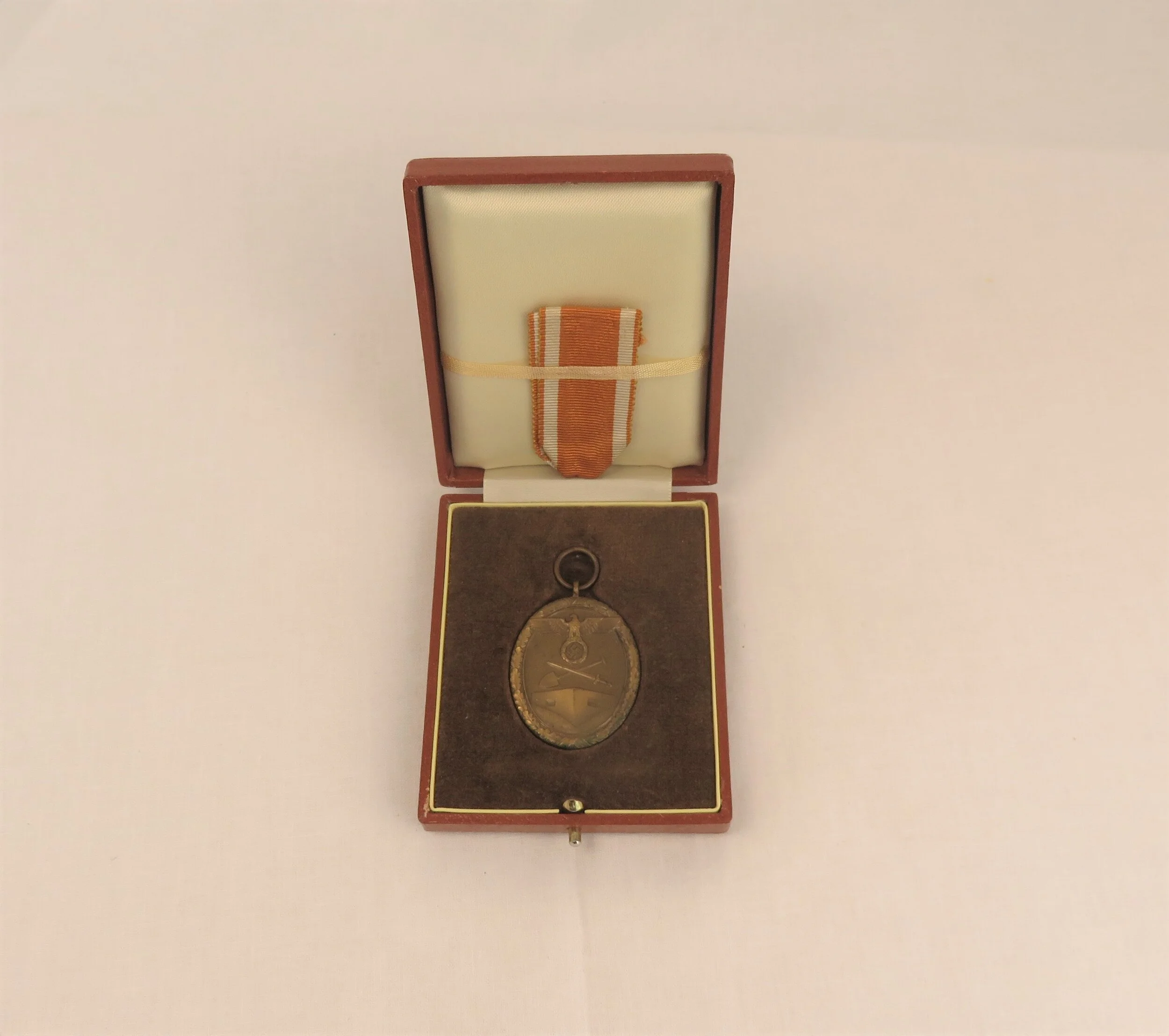 Germany.  German Defense Wall (West Wall) Medal in Original Case