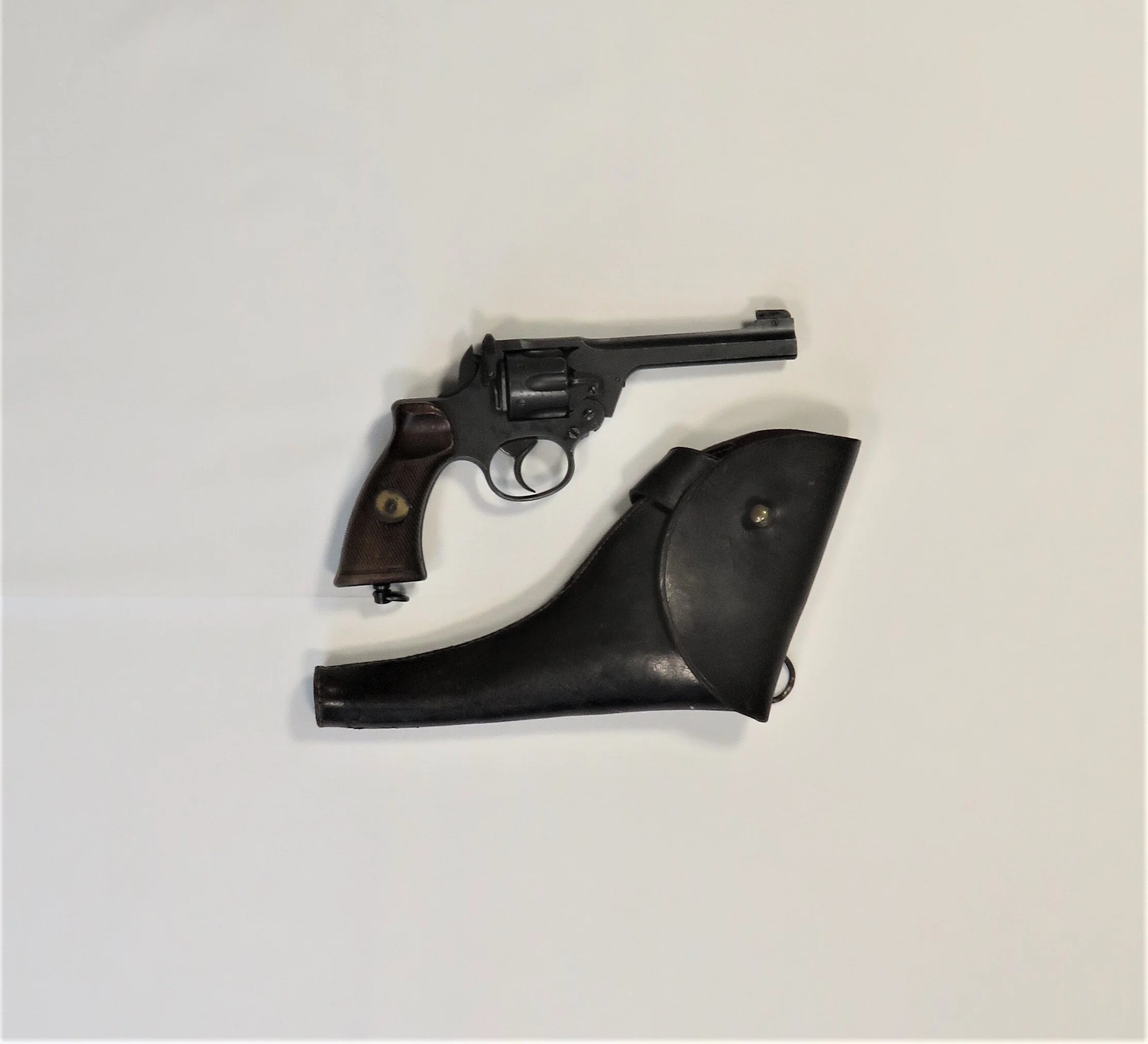 British.  1940 Enfield No. 2, Mark 1