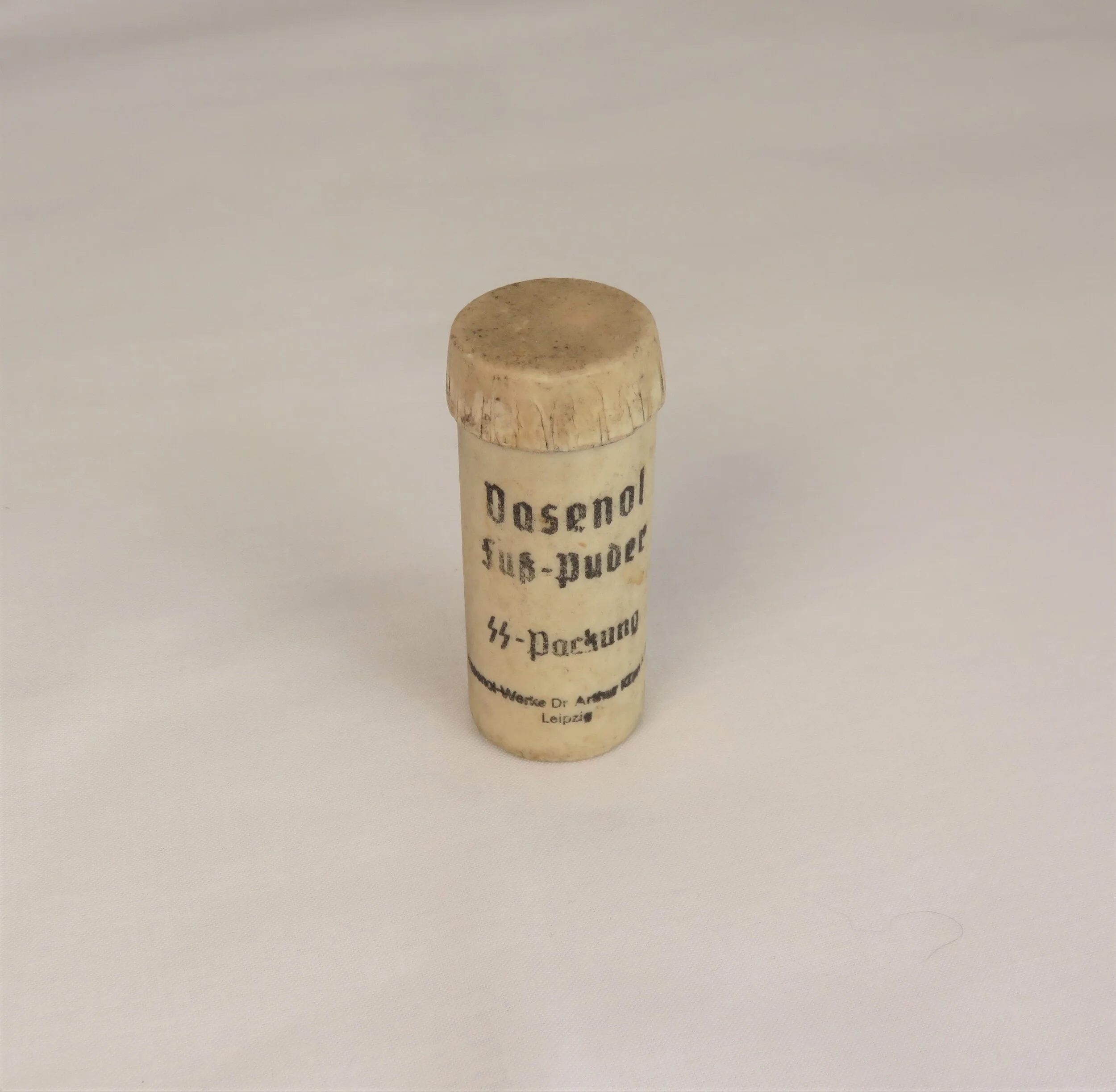 Germany.   SS.  Foot Powder