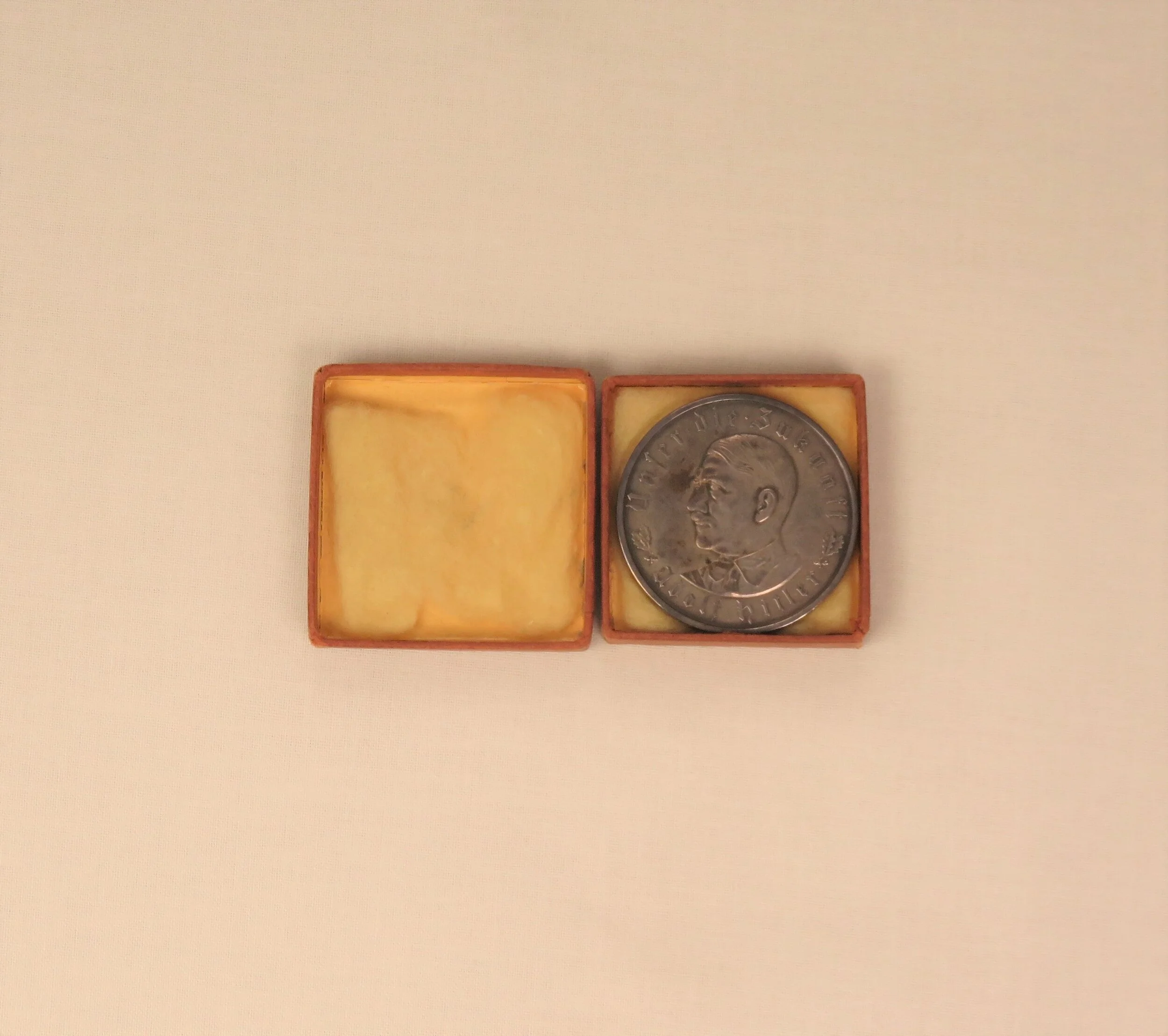 Germany.  Cased Adolf Hitler Schicksalswende Medal 