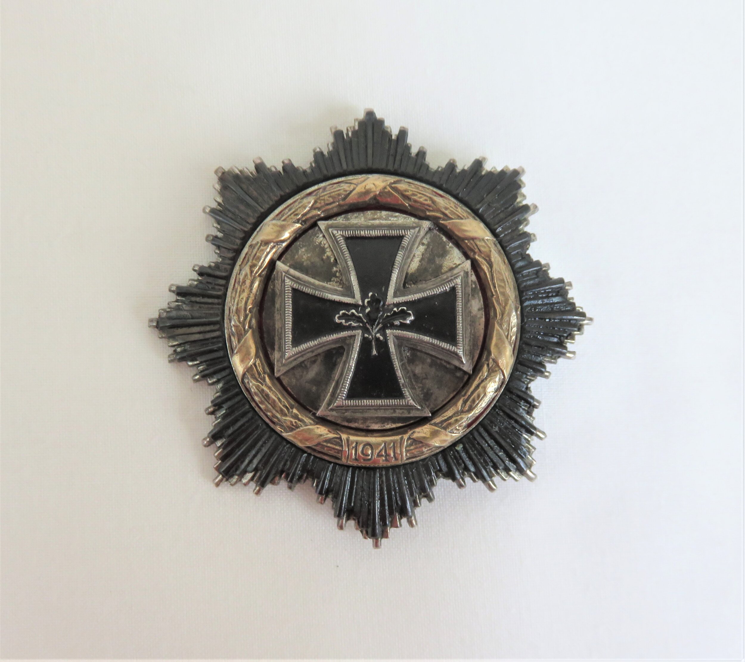 Germany.  1957 German Cross (Gold) by Juncker