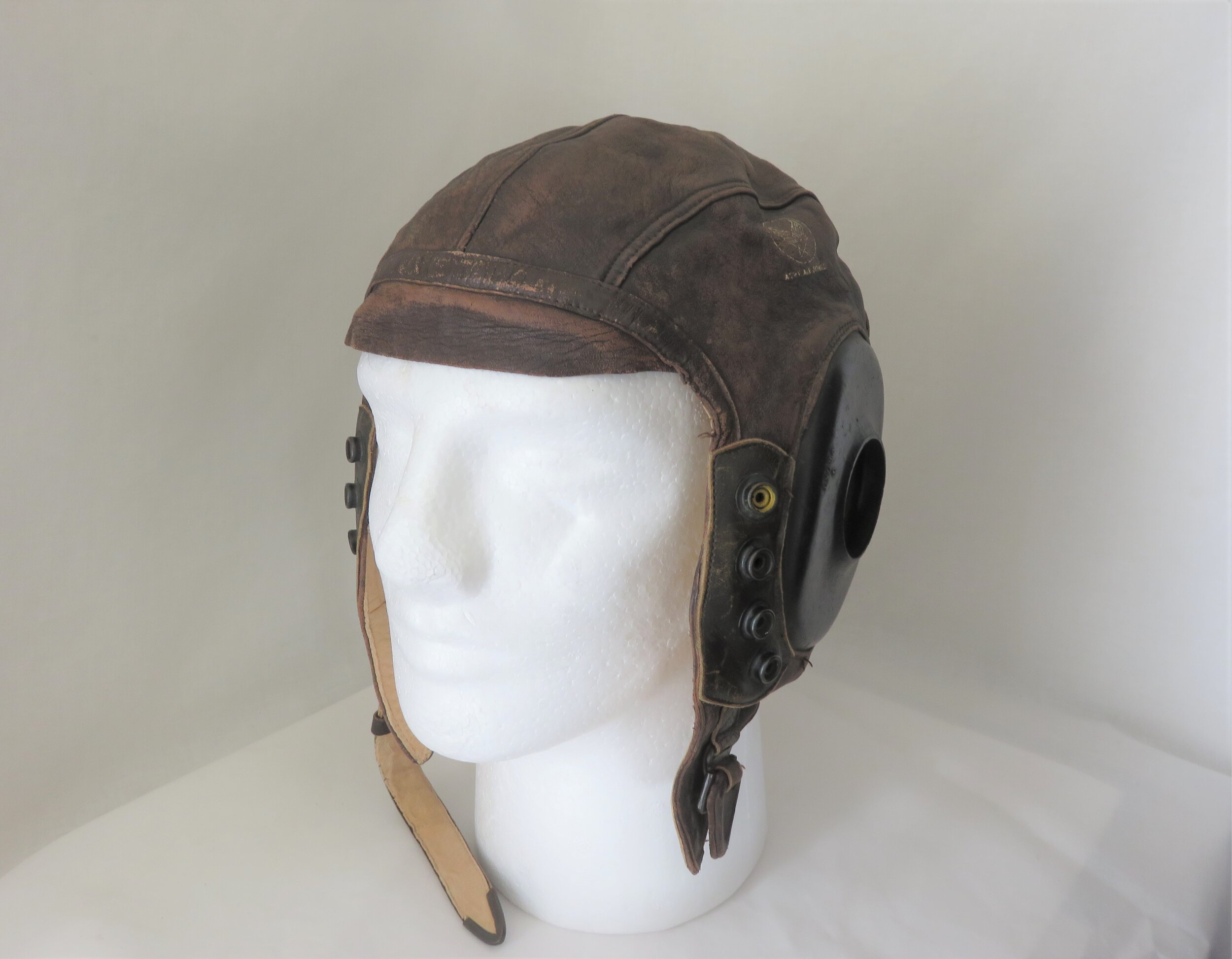 U.S.  A-11 LEATHER FLIGHT HELMET