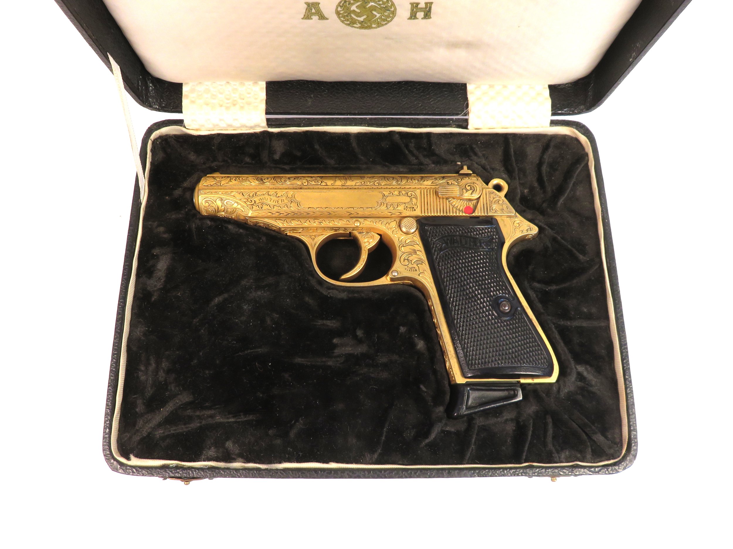 F132-3.JPG