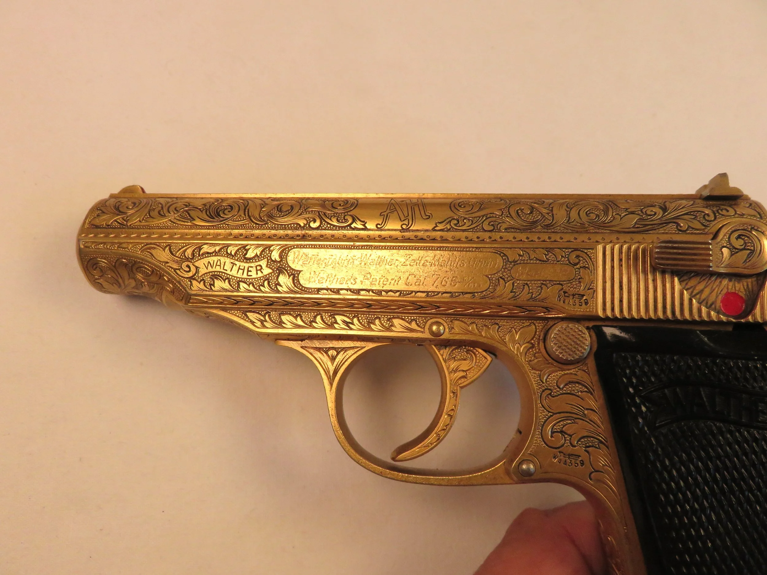 F132-6.JPG