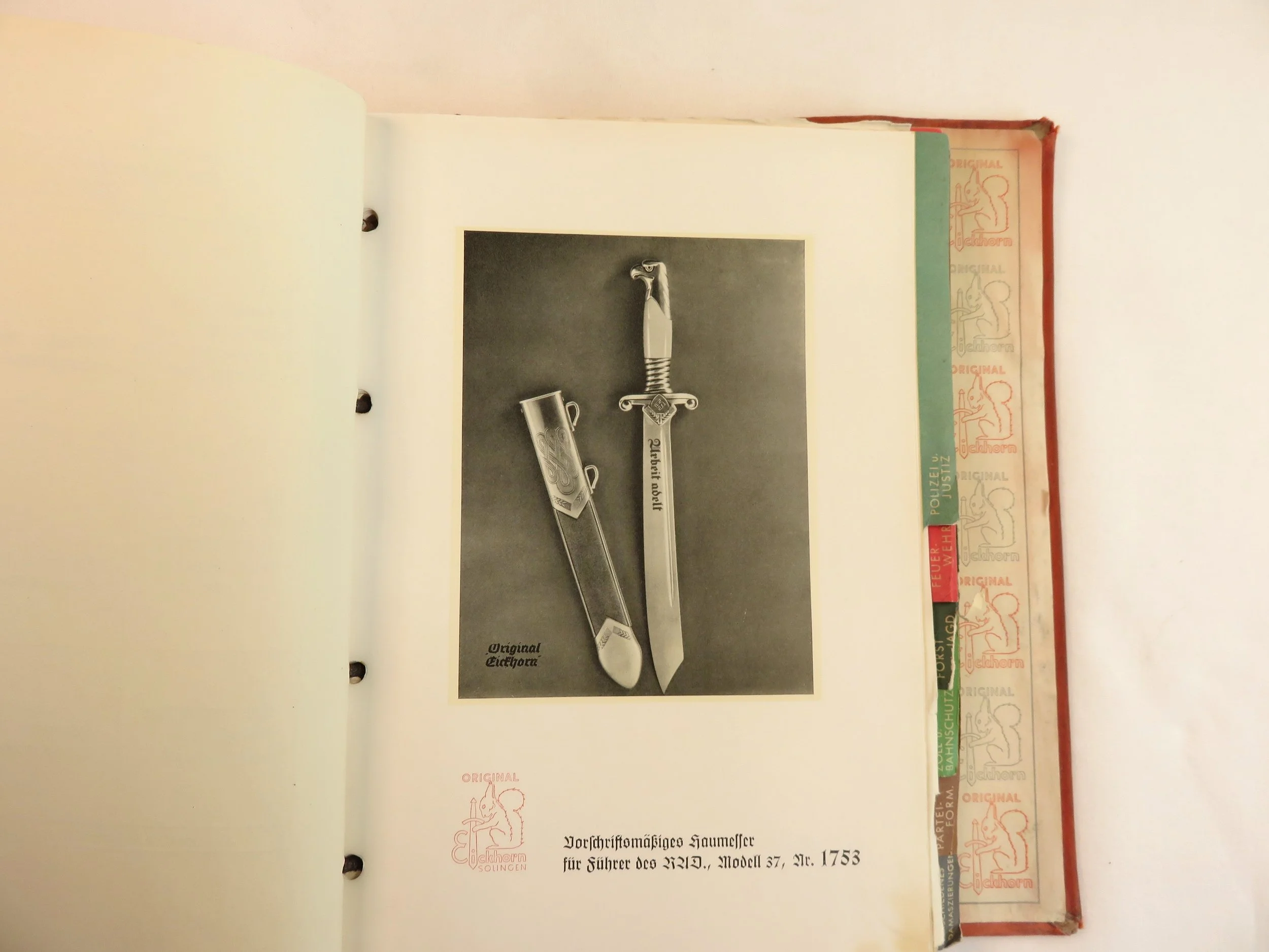 D284-15.JPG