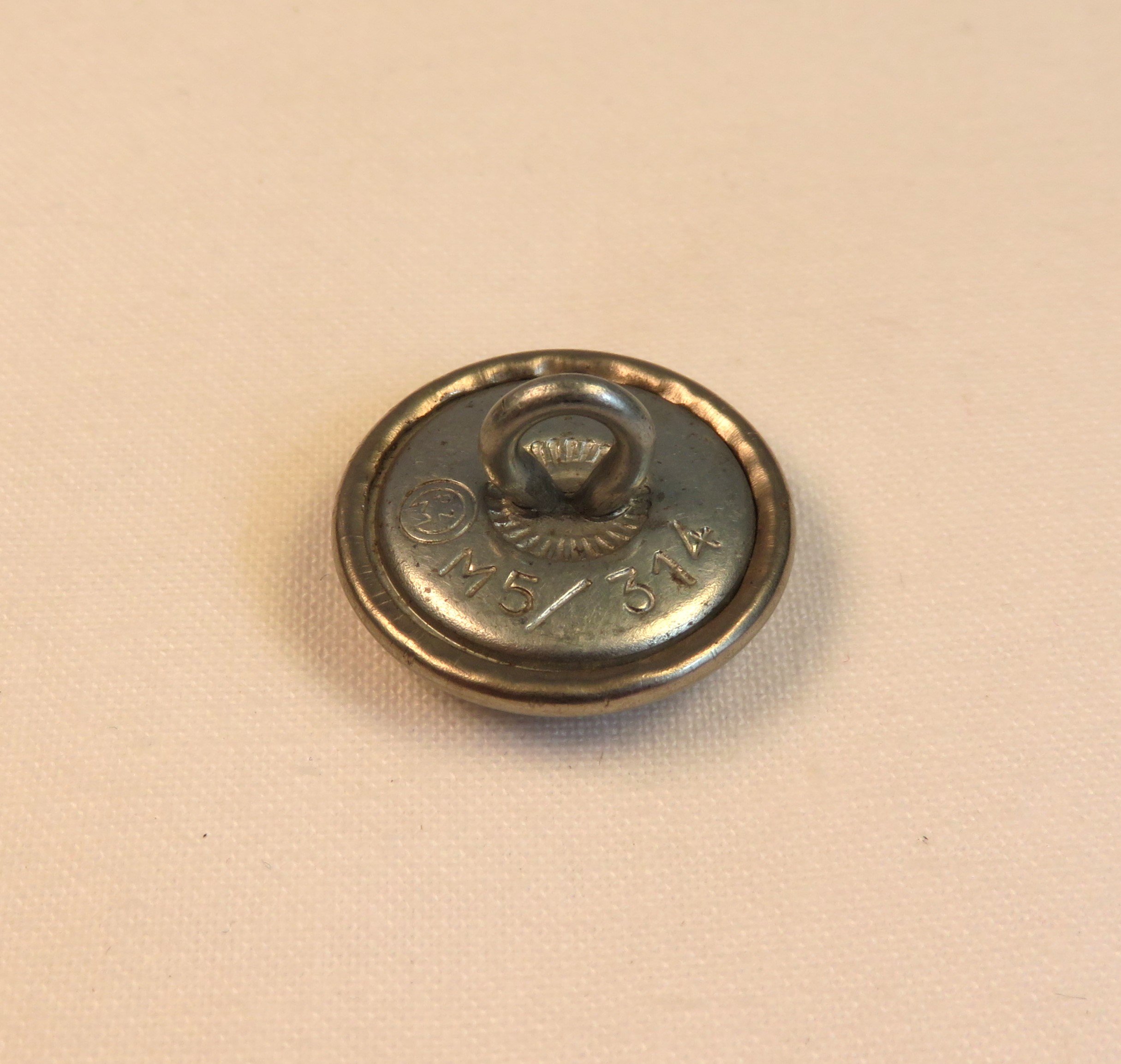 A16316-3.JPG
