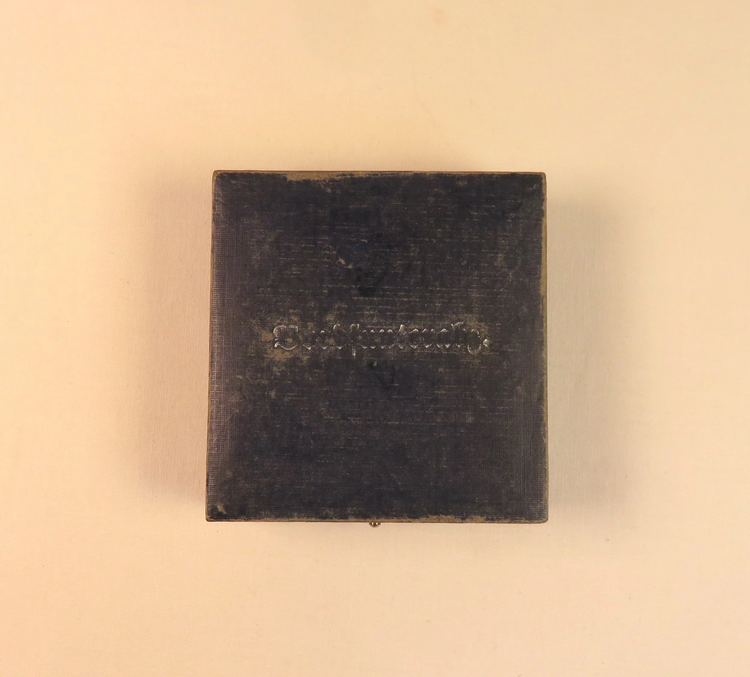 R019-1.JPG
