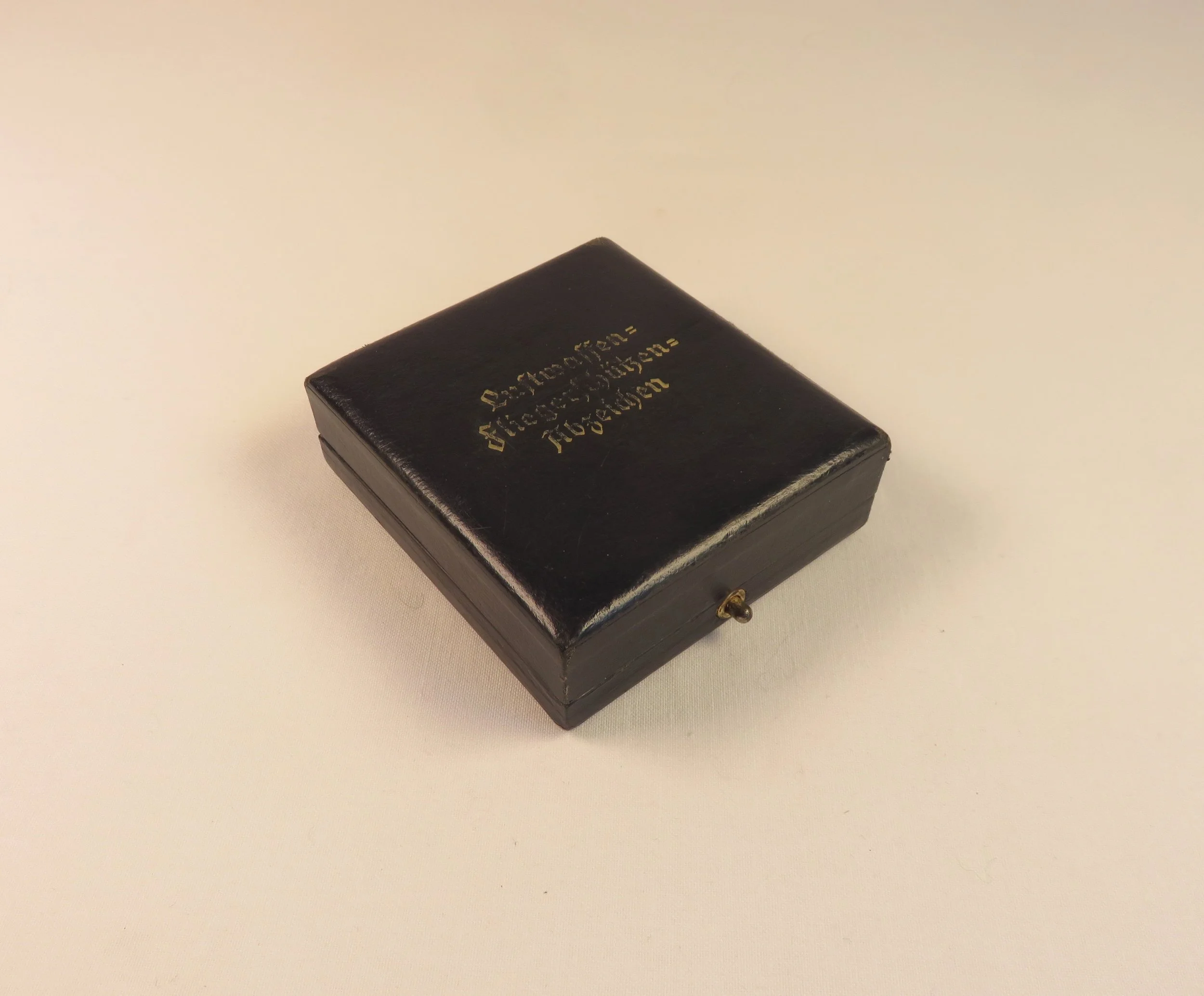 R020-8.JPG