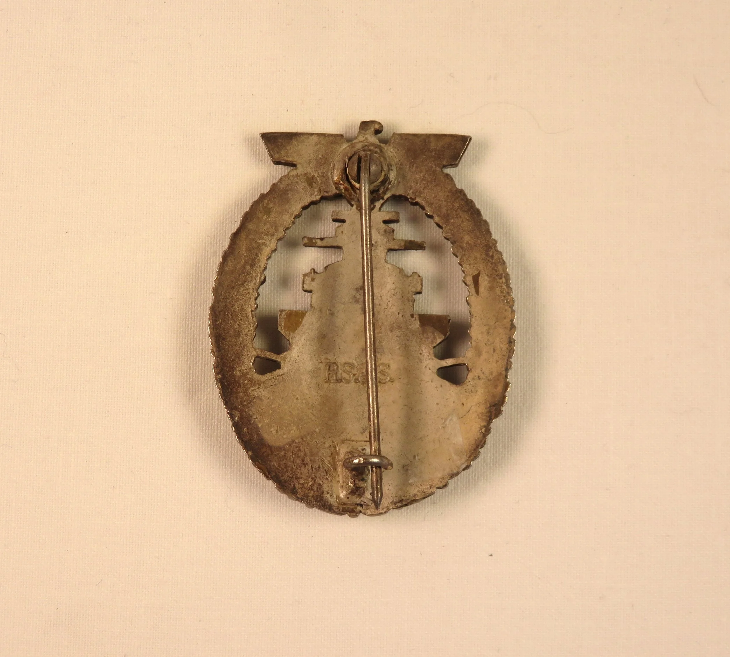 R021-2.JPG
