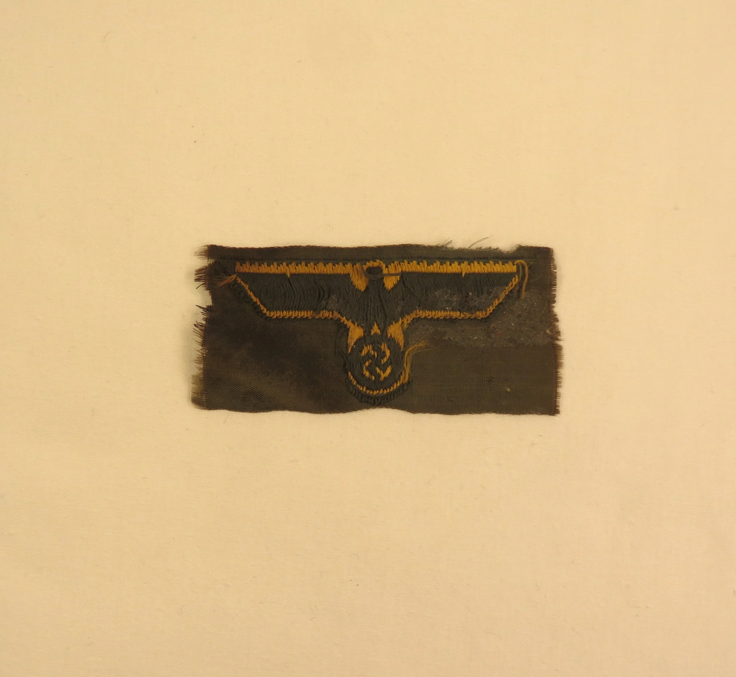 R073-2.JPG