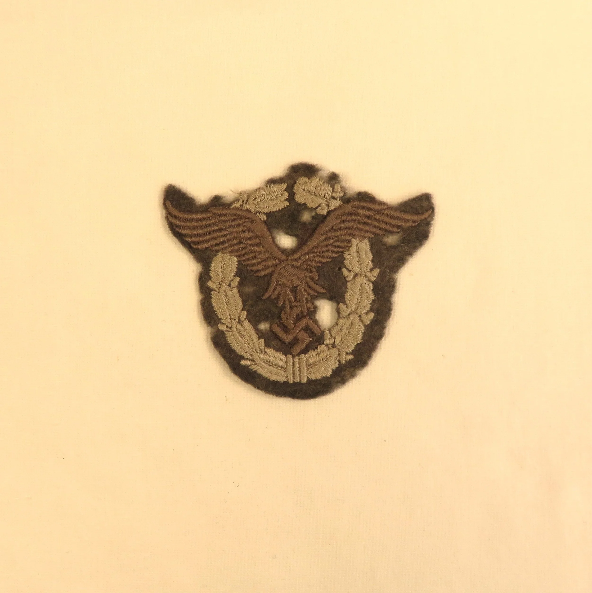 Germany.  Luftwaffe Pilot Badge (Cloth)