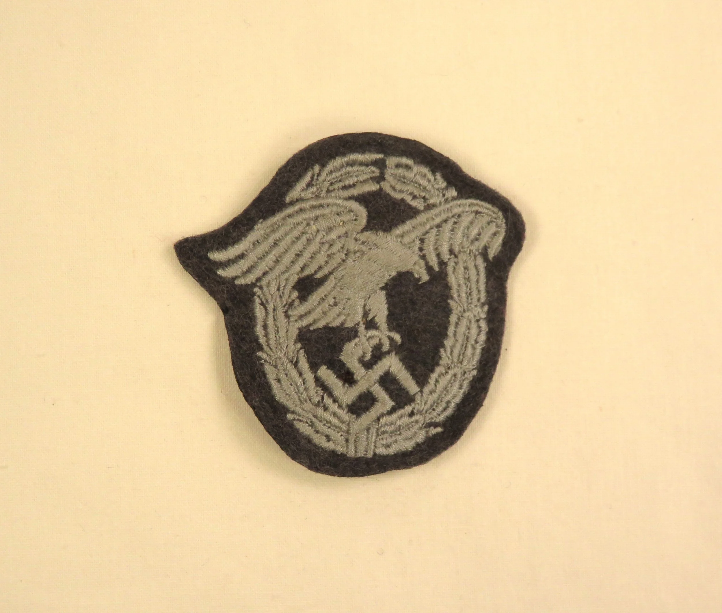 Germany.  Luftwaffe Observer Badge (Cloth - Padded)