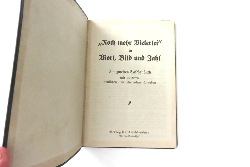 Books & Magazines — WW2 Collectors World