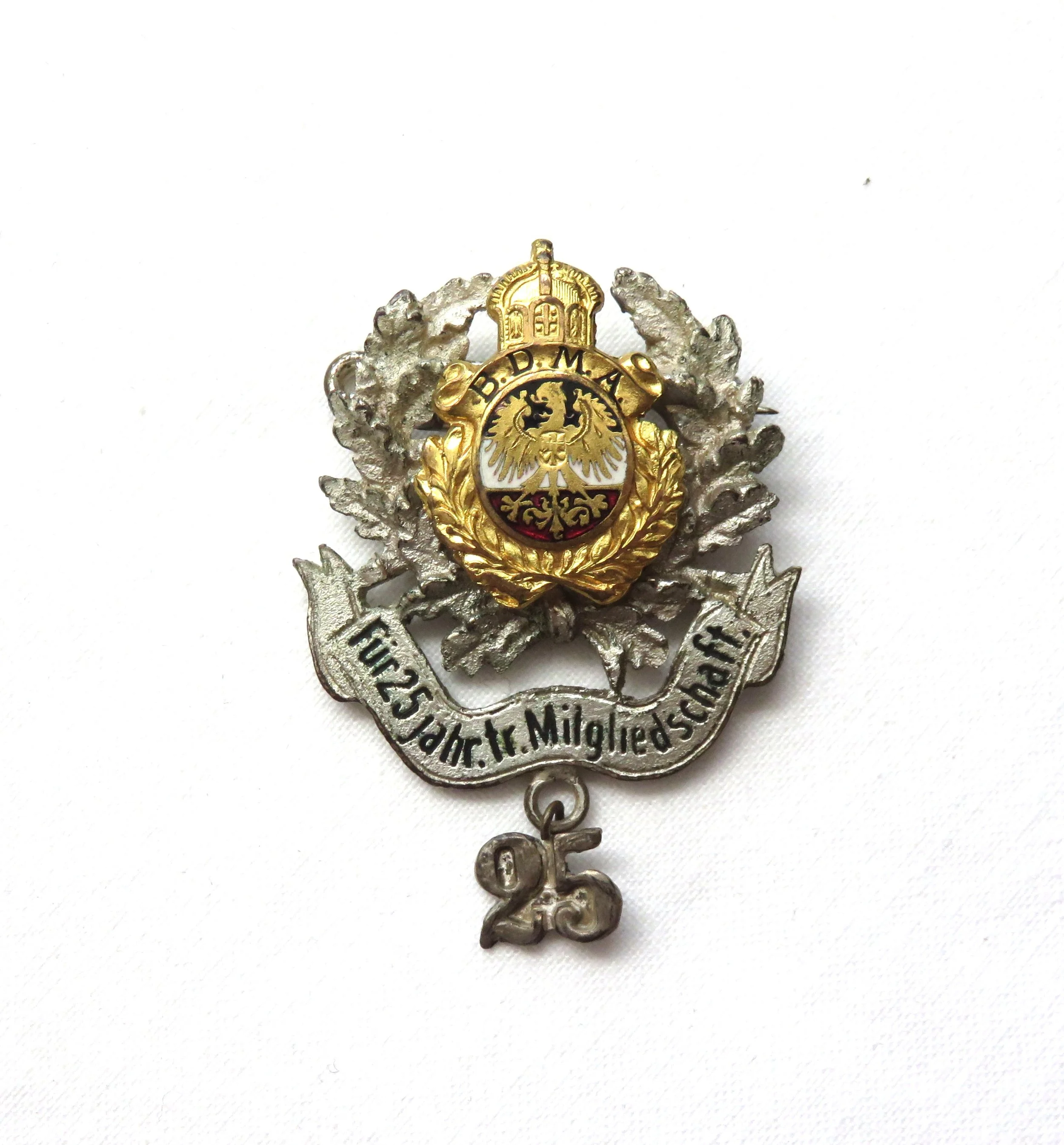 Germany.  WWI Imperial Veteran BDMA 25 Year Membership Badge