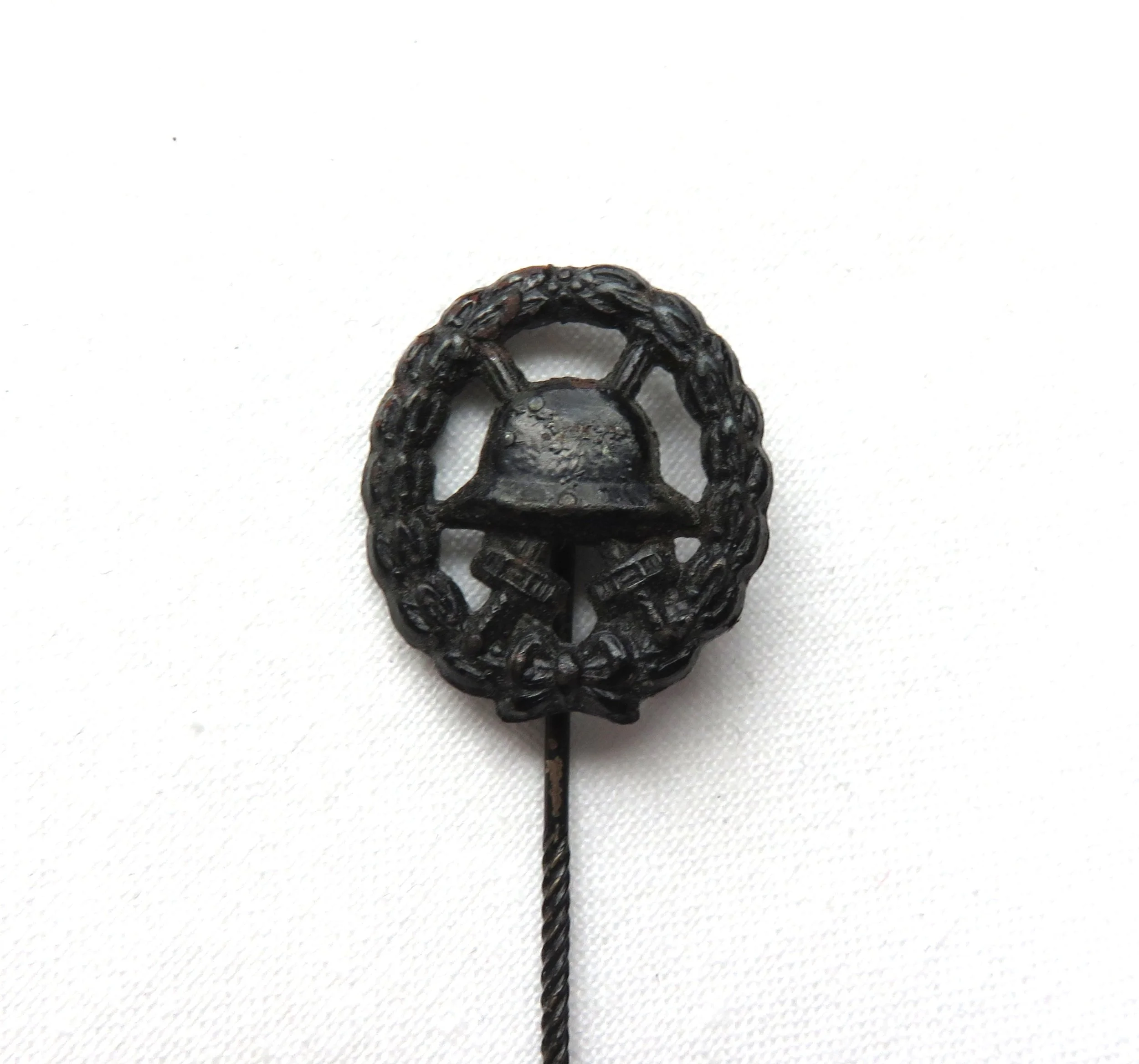 Germany.  WW1 Wound Badge (Black - Cutout) Stickpin