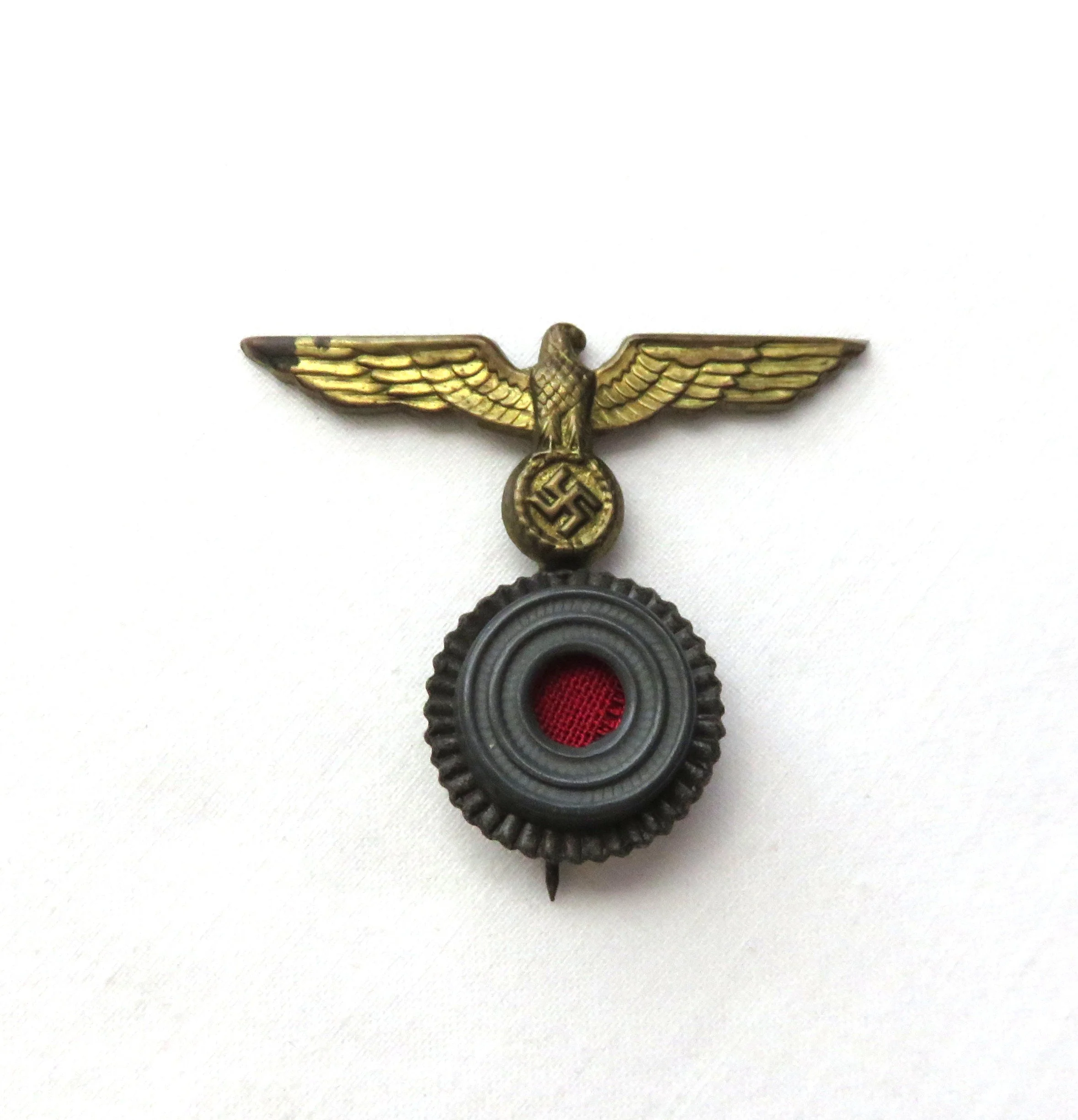 Germany.  Kriegsmarine EM/NCO'S "DONALD DUCK" CAP INSIGNIA