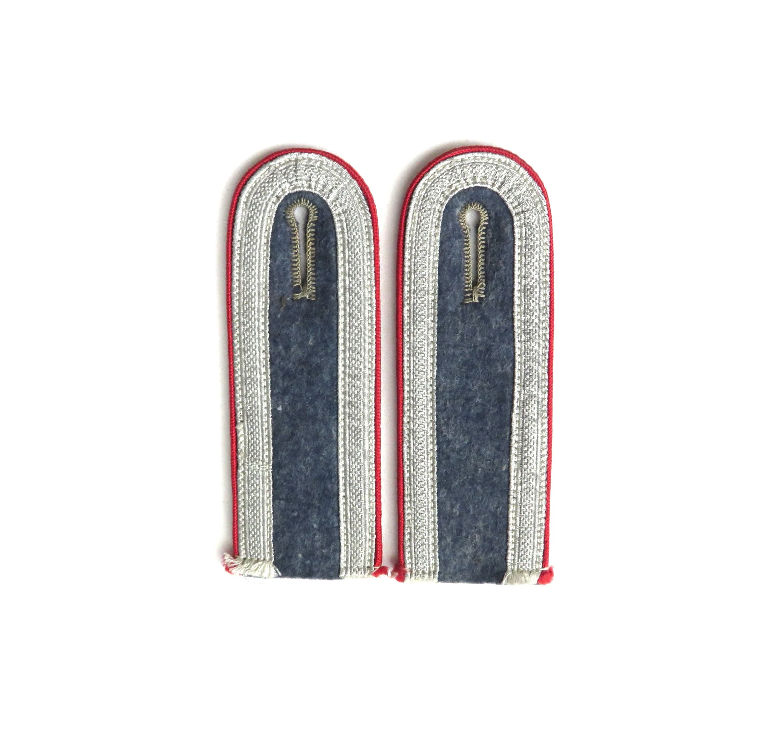 Germany.  Luftwaffe NCO Artillery Shoulder Straps