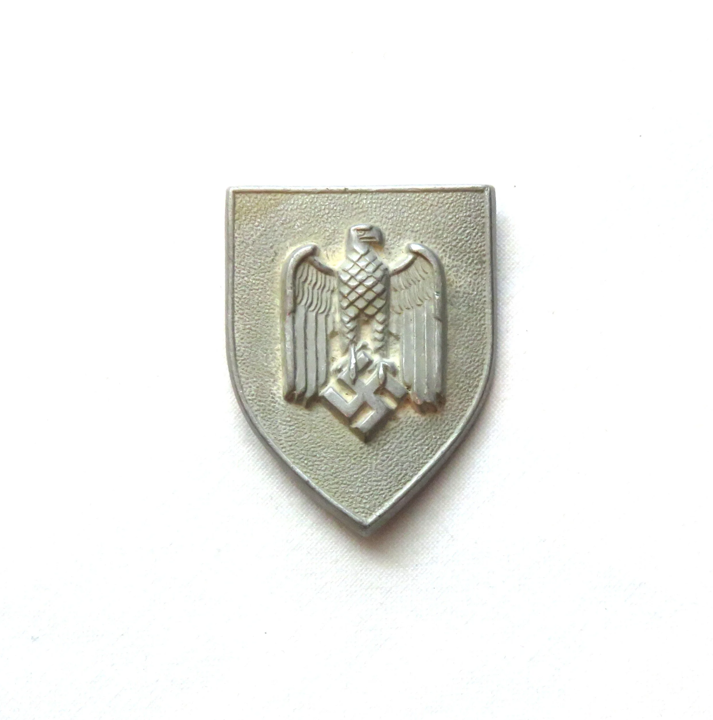 Germany.  Heer (Army) Shooting Lanyard Shield