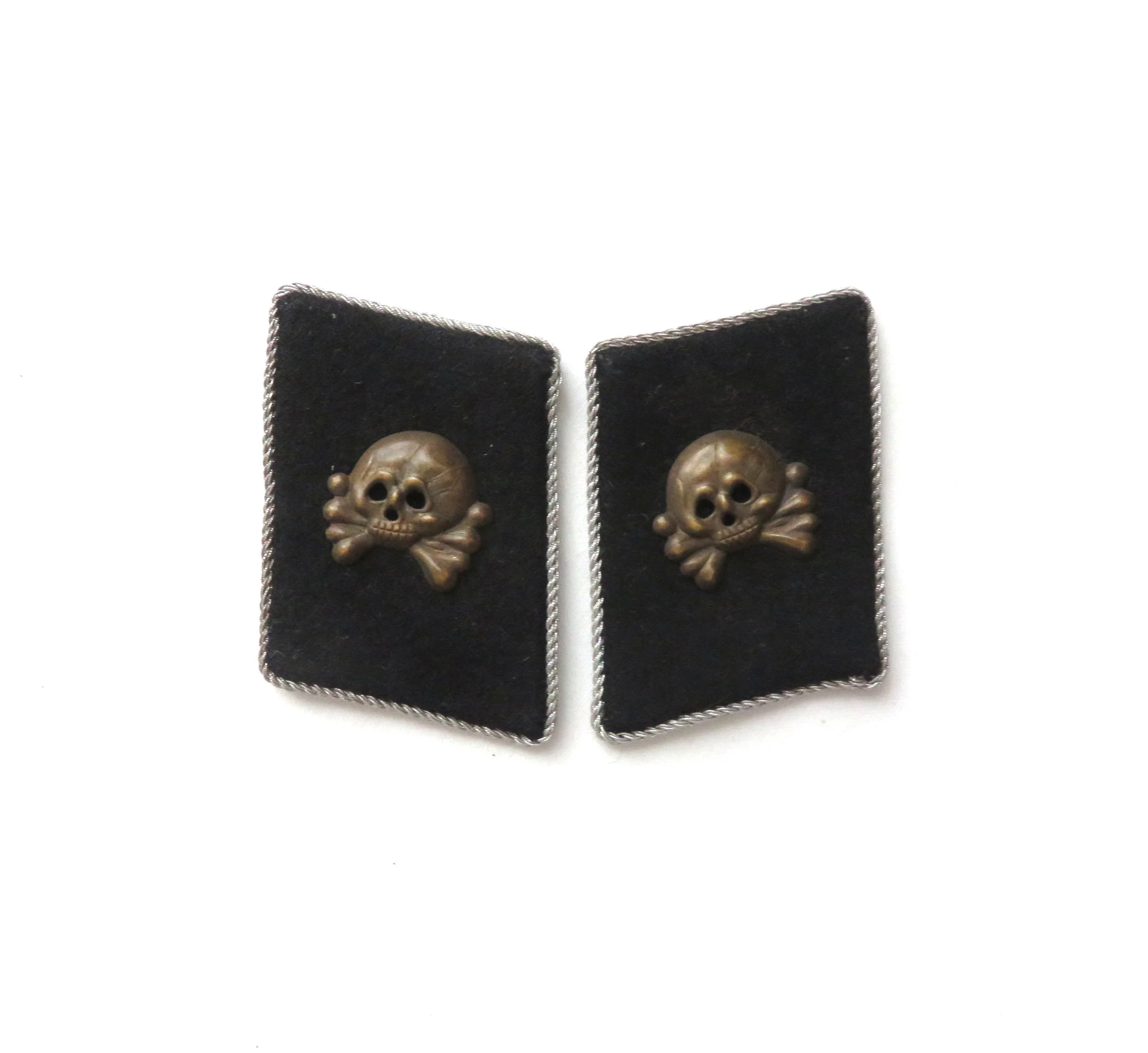 Germany.  Heer (Army) Panzer Pioneer Officer Collar Tabs