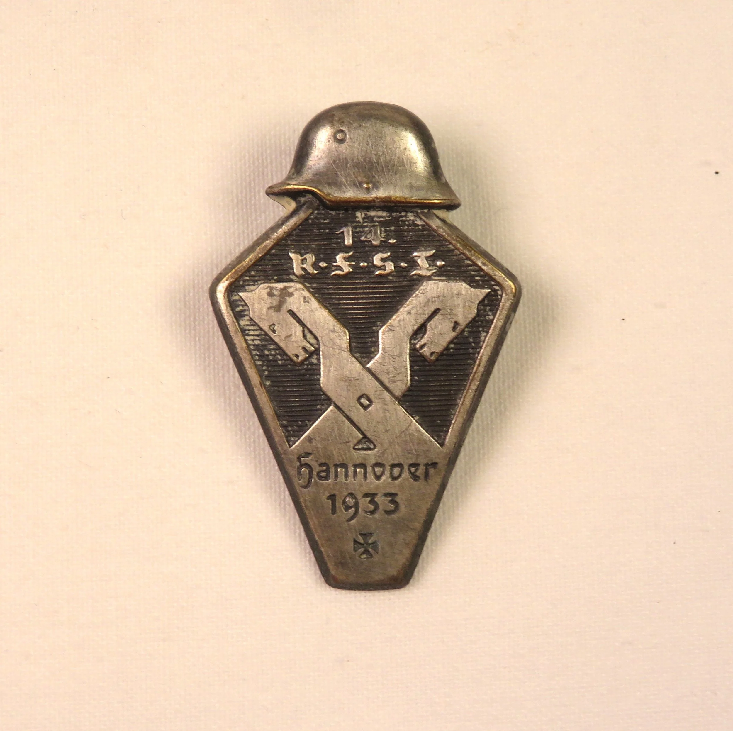 Germany.  RFST Steel Helmet Collar.  Reich Front Soldiers' Day Badge, 1933