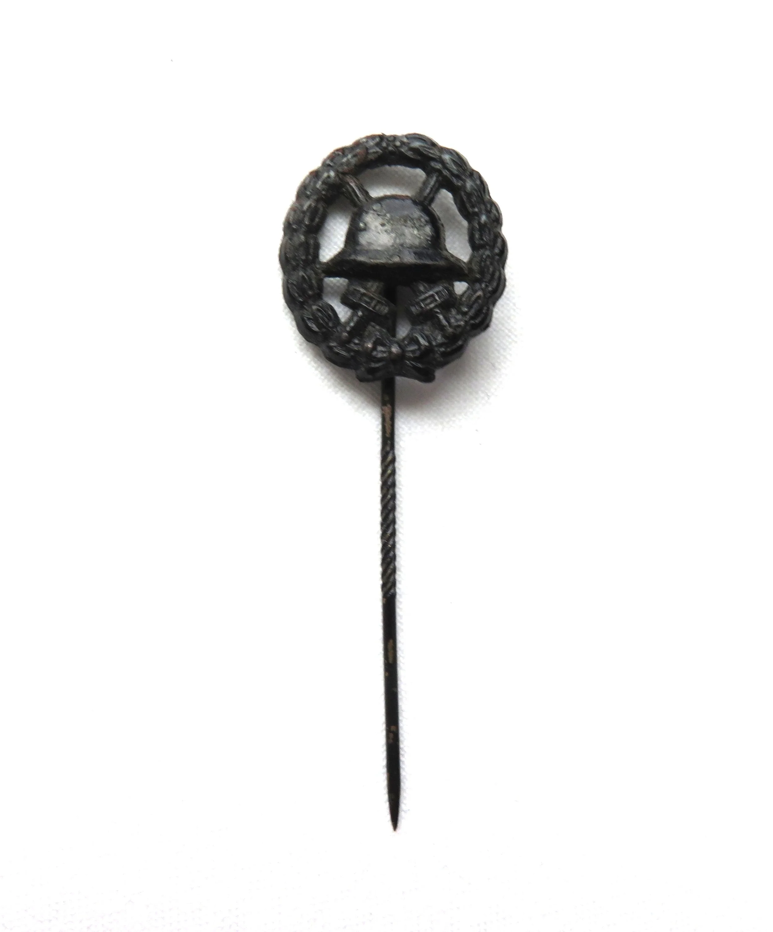 A12069-12.jpg